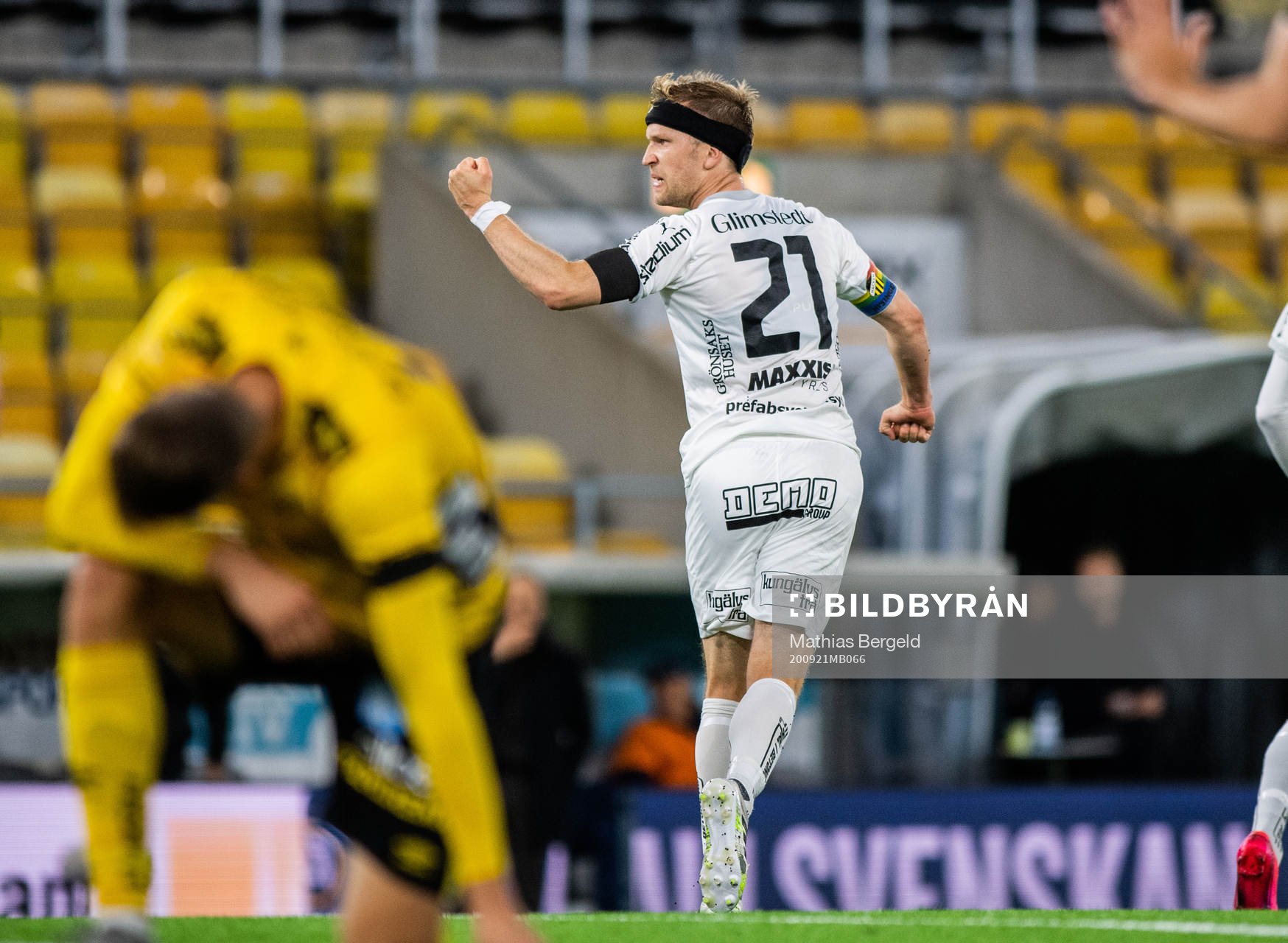 Häckens Rasmus Lindgren jublar