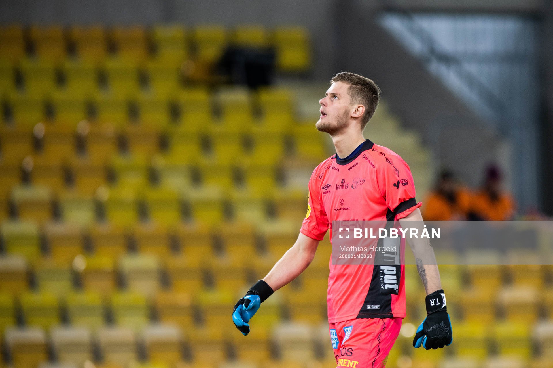 Elfsborgs målvakt Tim Rönning deppar