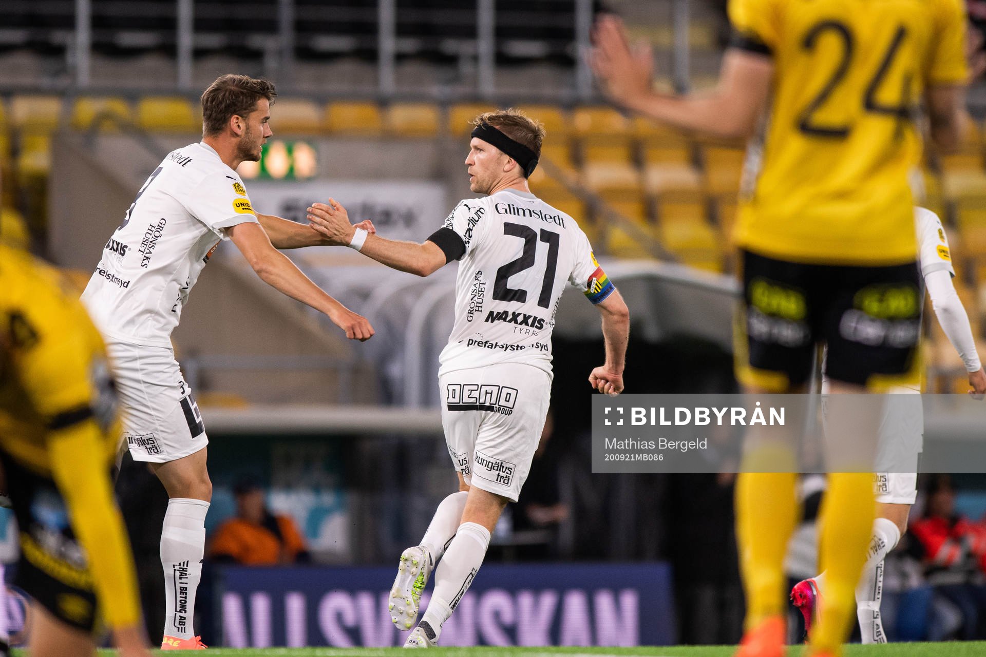 Häckens gjorde 1-1 och jublar med Rasmus Lindgren under fotbollsmatchen i Allsvenskan mellan Elfsborg och Häcken den 21 september 2020 i Borås.