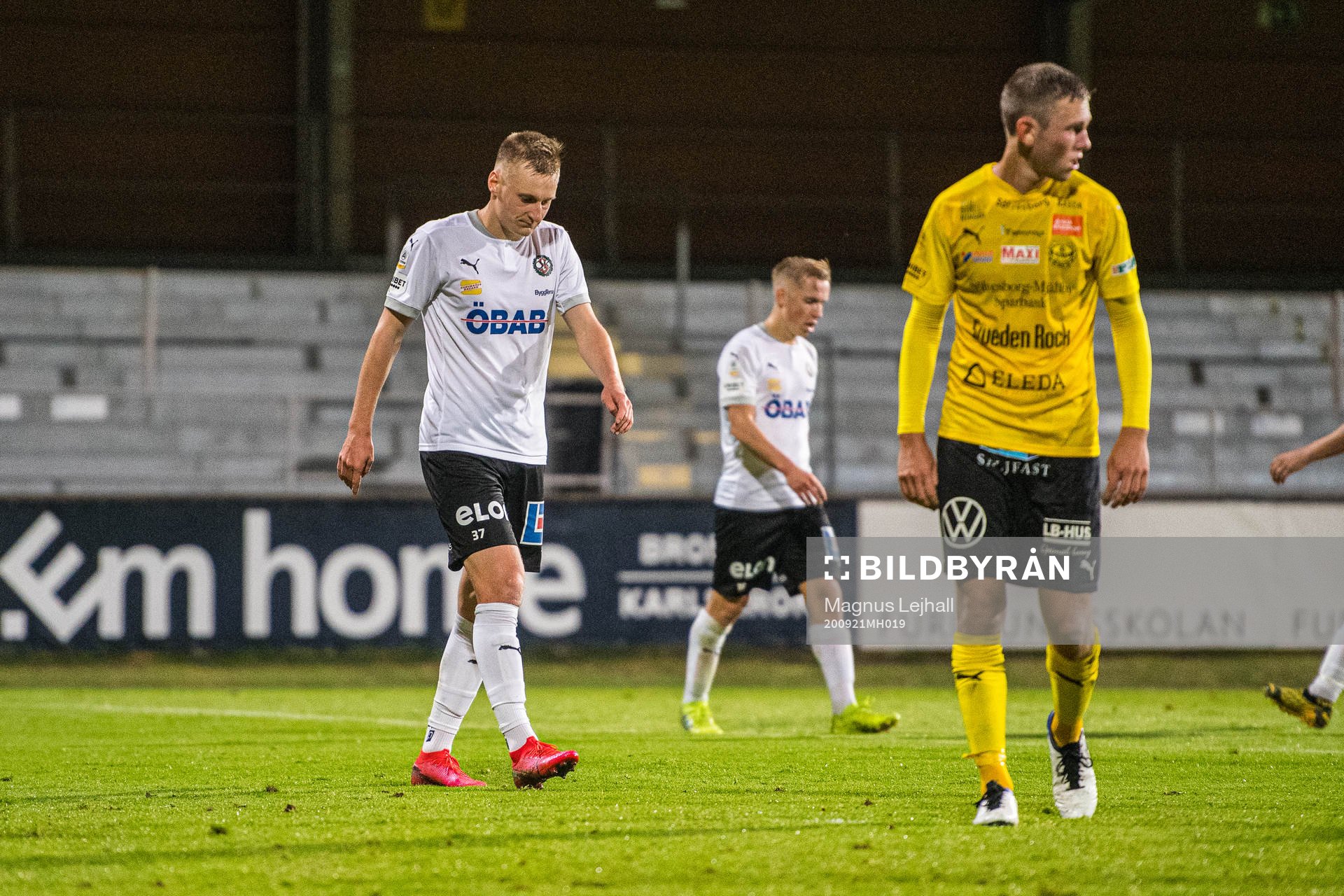 Örebros Rasmus Karjalainen  deppar