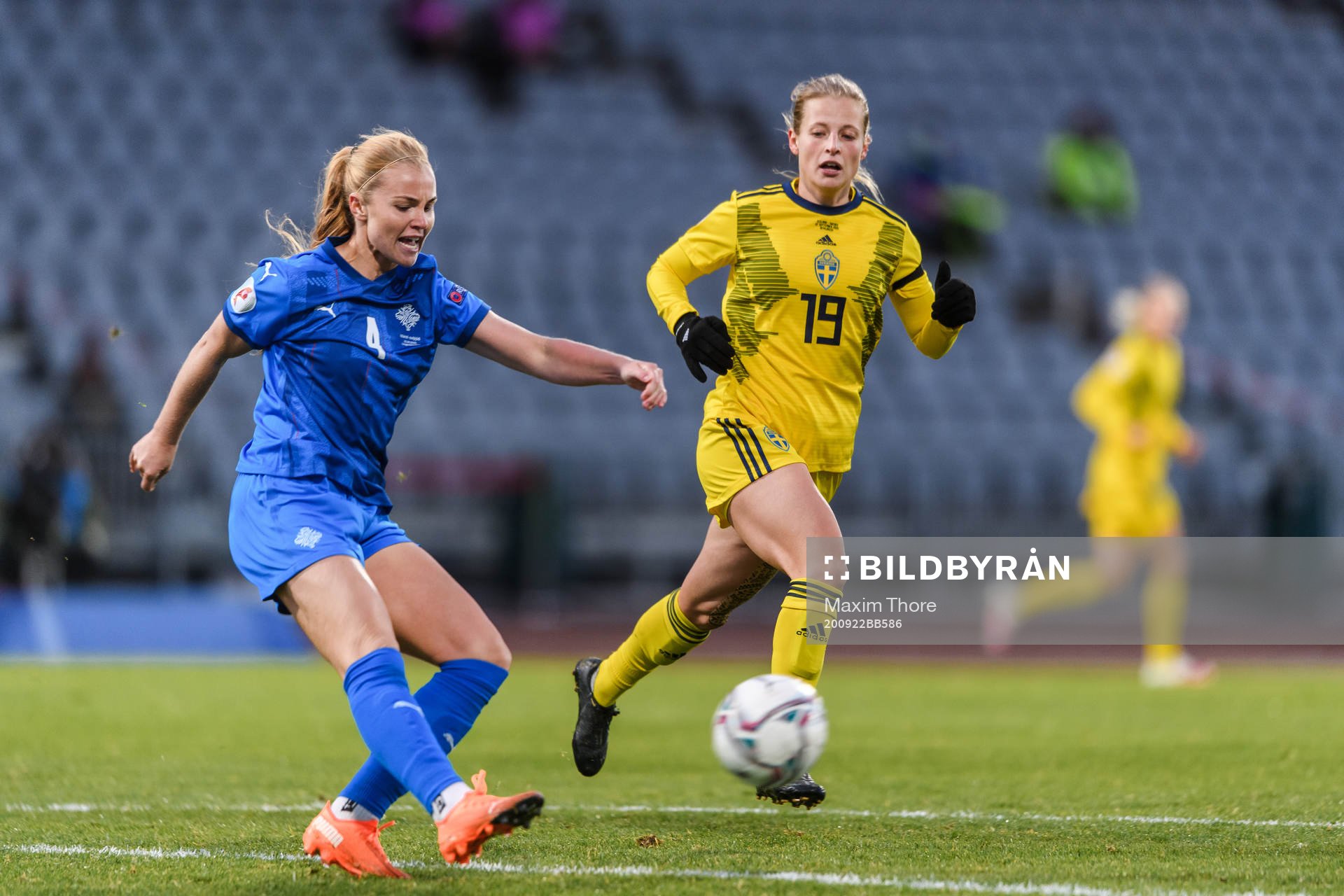 Glodis Perla Viggosdottir of Iceland and Anna Anvegård of