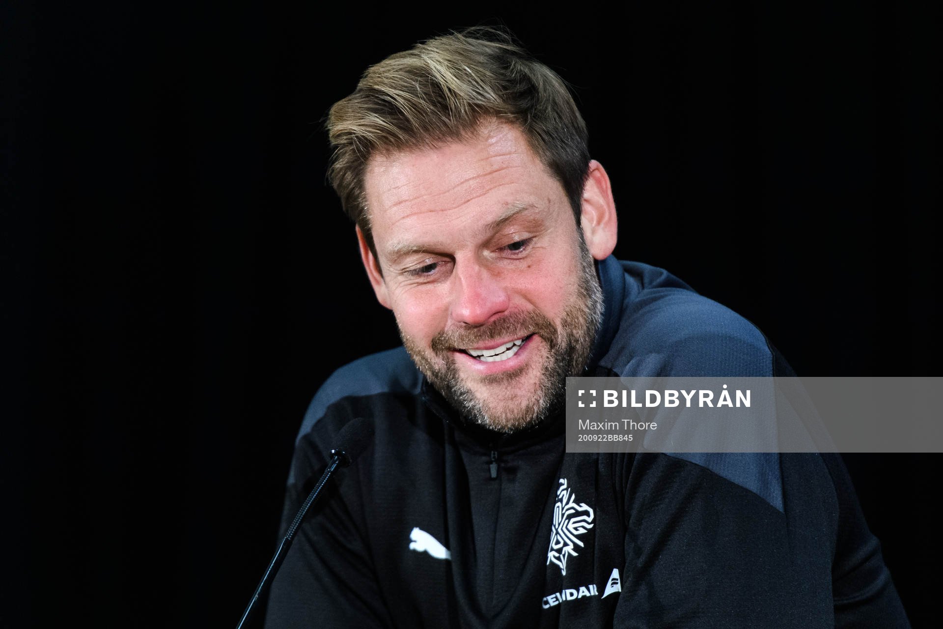 Head coach Jon Thor Hauksson of Iceland at a press