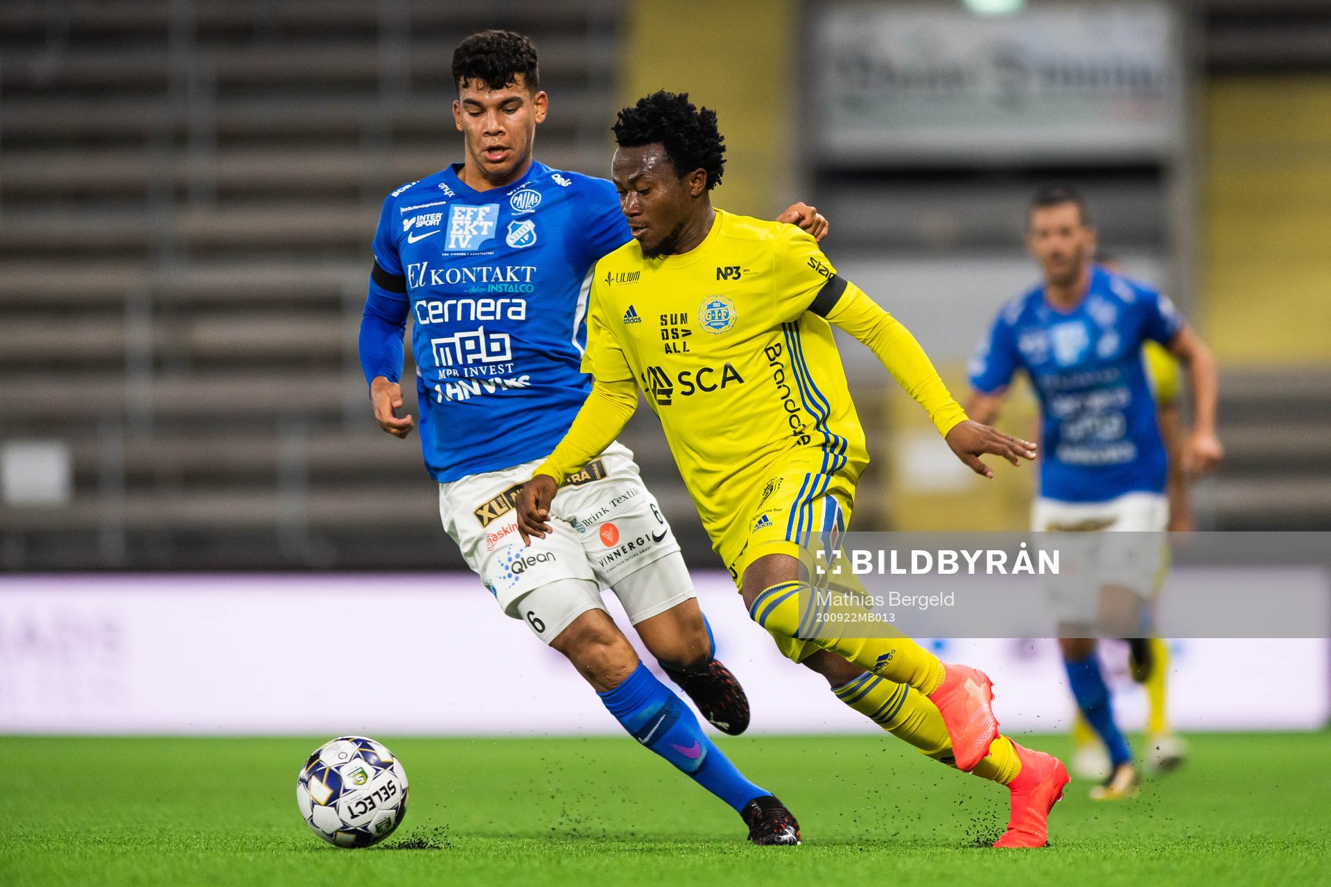Norrbys Benjamin Arapovic och Sundsvalls Abdul-Halik Hudu