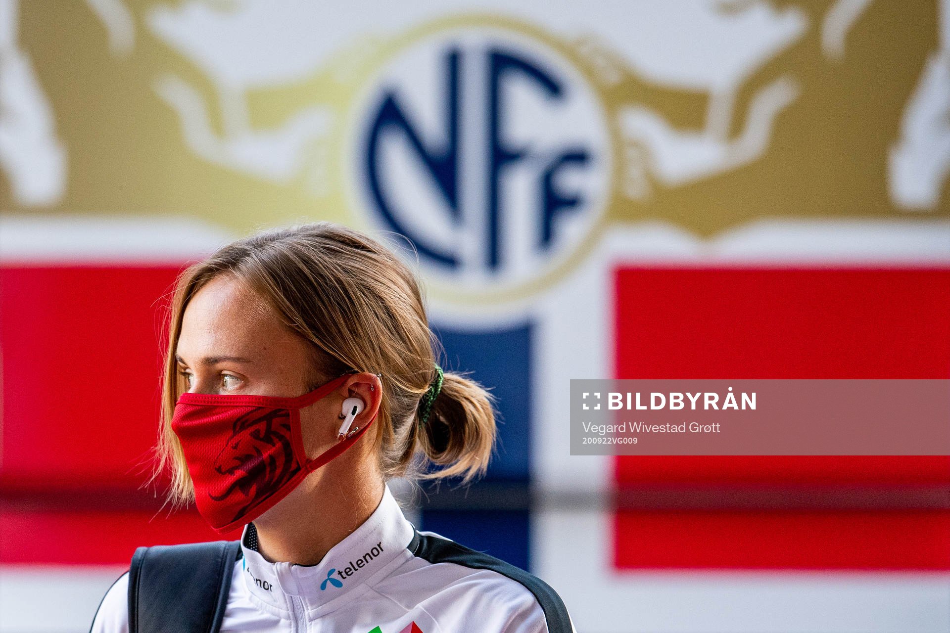 Caroline Graham Hansen of Norway arrives wearing a face mask
