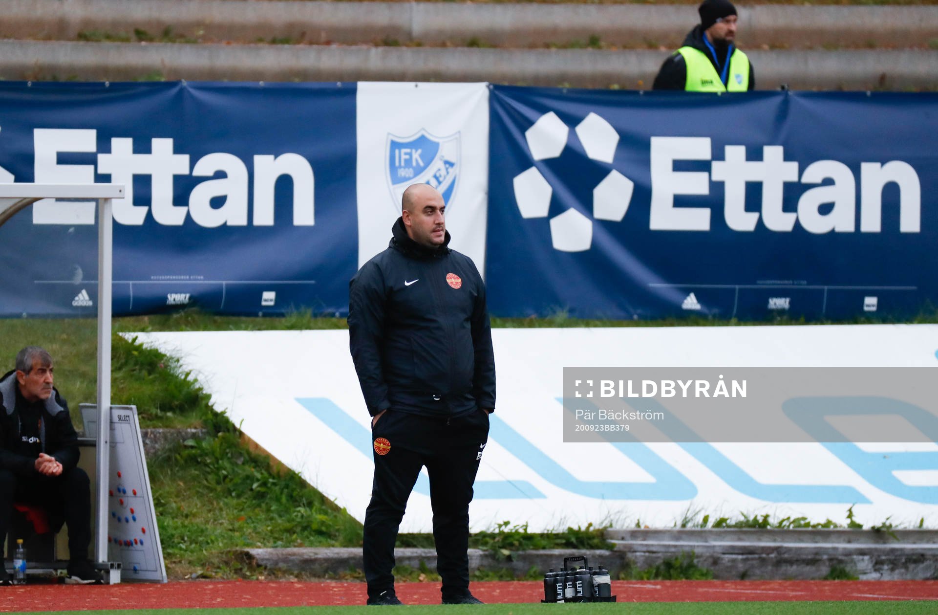 Örebro Syrianskas tränare Barsaum Cicek