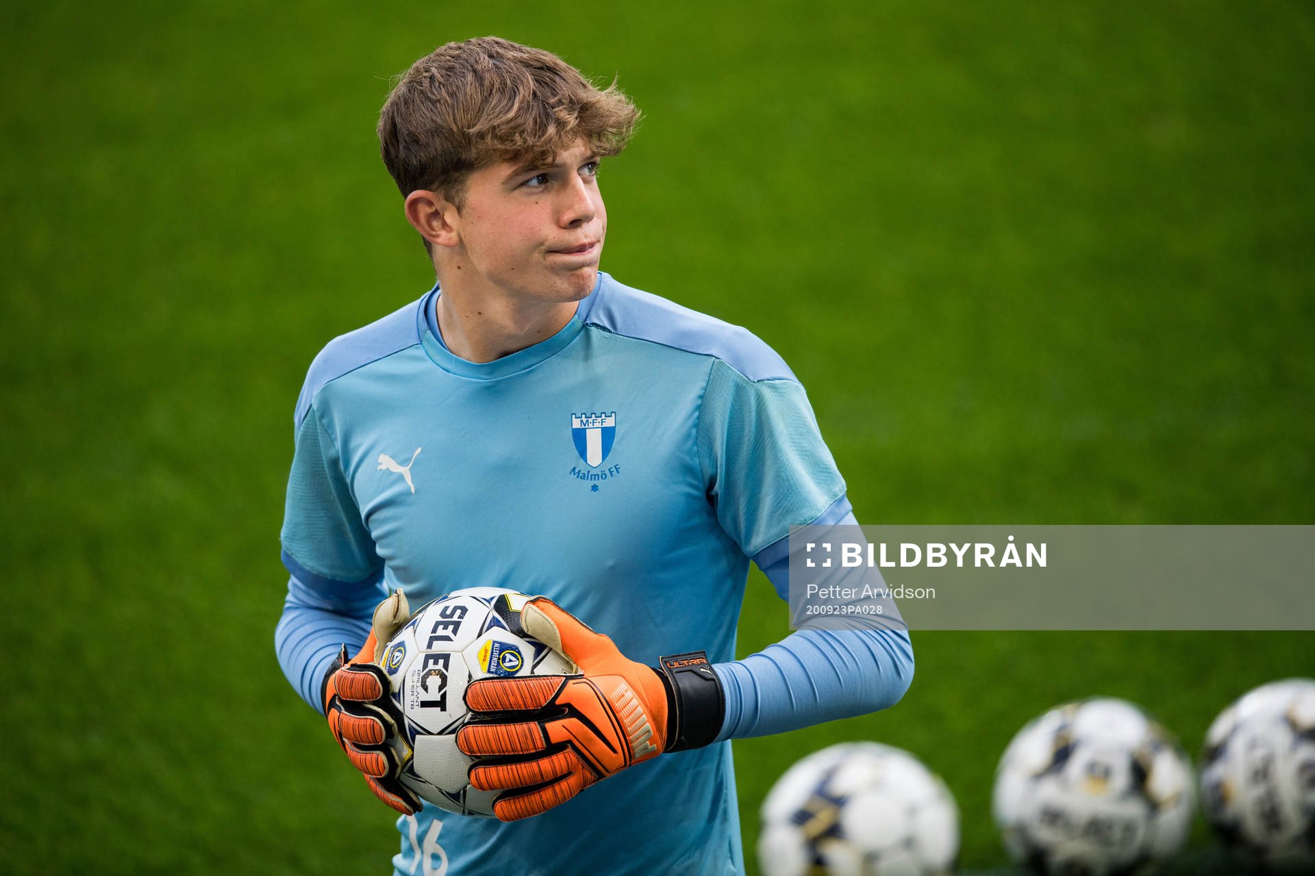 Goalkeeper Melker Ellborg