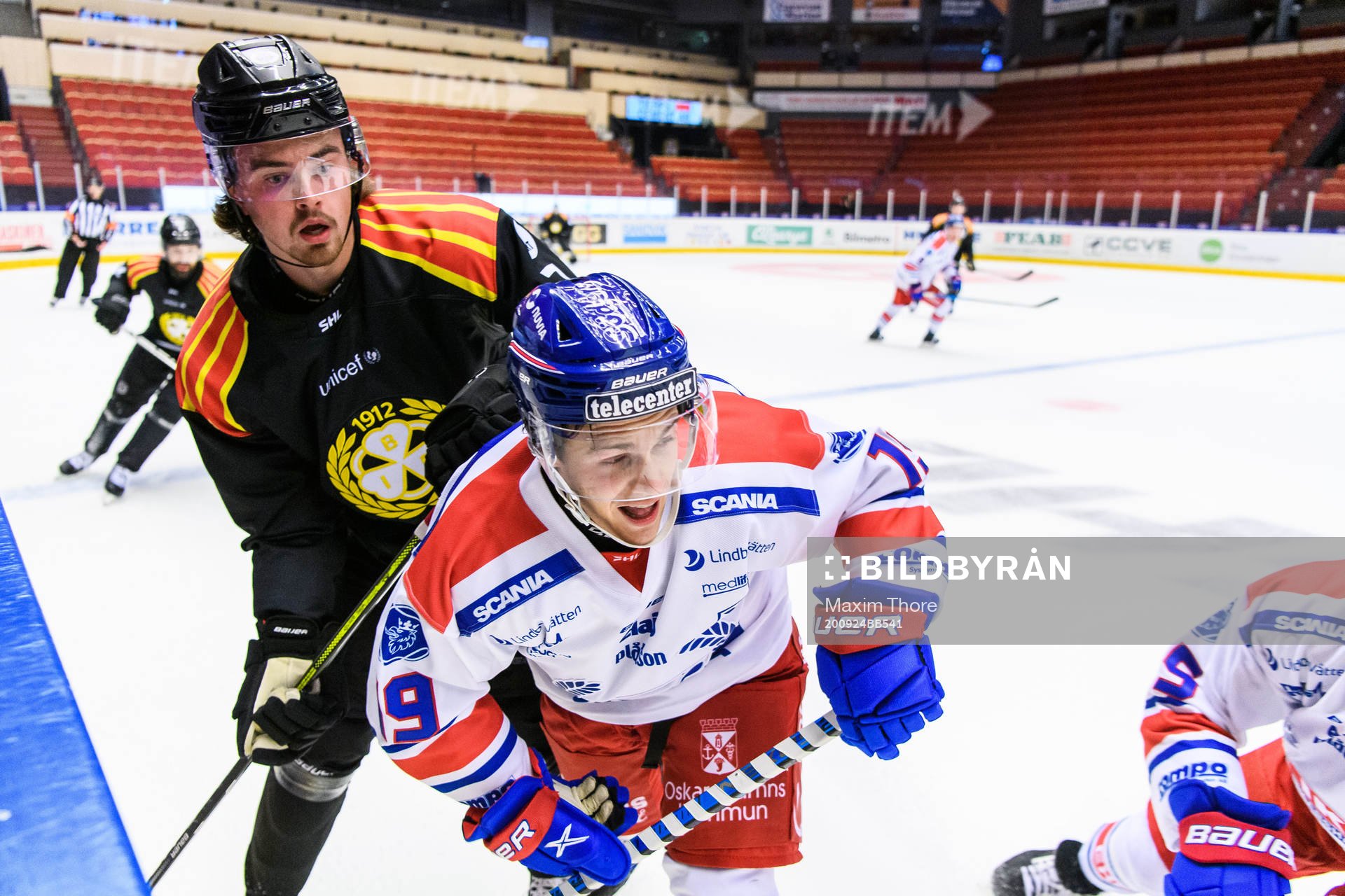 Brynäs Marcus Björk och Oskarshamns Tyler Kelleher