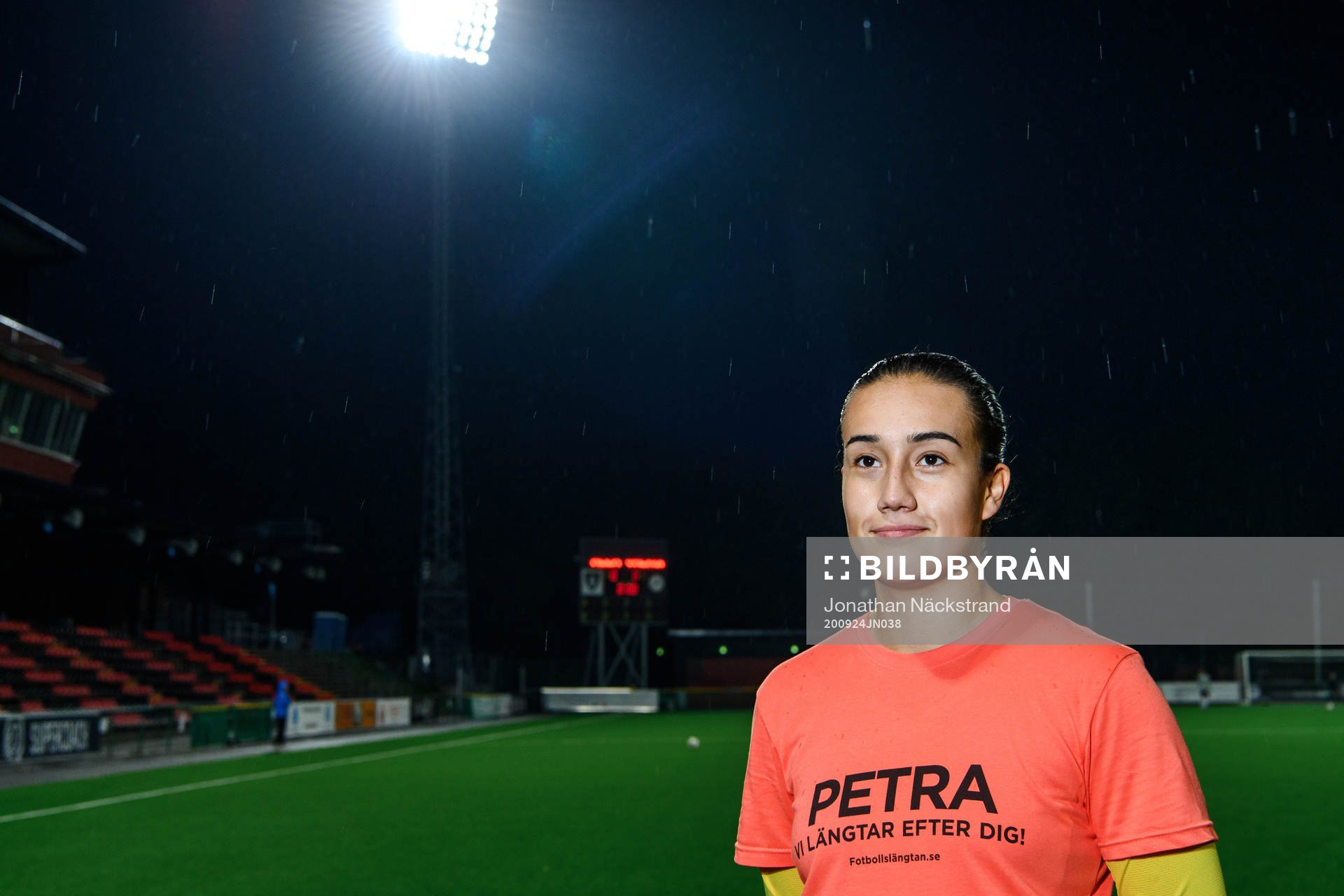 Brommapojkarnas målvakt Karolina Bucaro Stenman poserar för porträtt inför fotbollsmatchen i Elitettan mellan Brommapojkarna och Älvsjö den 24 september 2020 i Stockholm.
