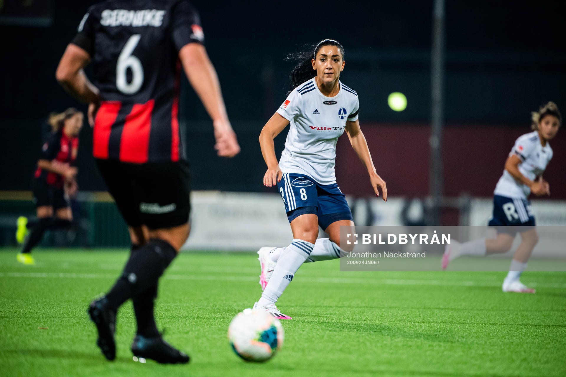 Älvsjös Maria Poli under fotbollsmatchen i Elitettan mellan Brommapojkarna och Älvsjö den 24 september 2020 i Stockholm.