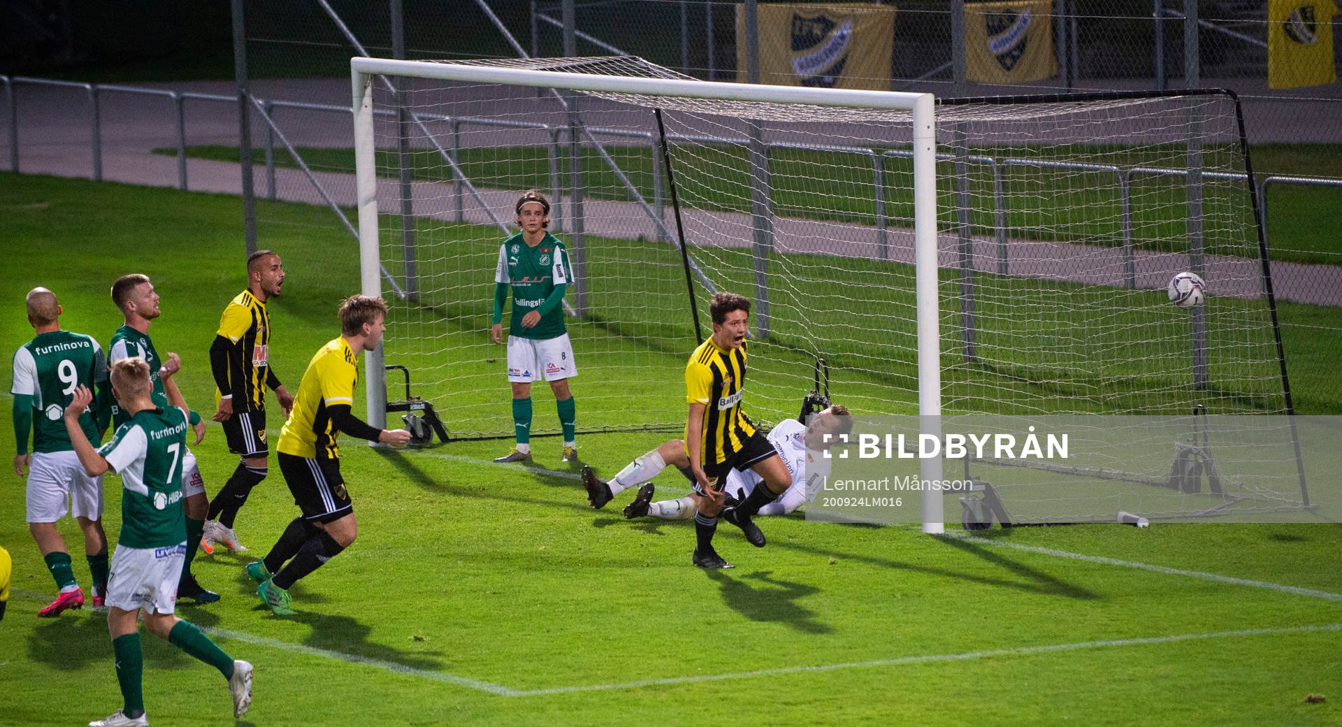 IFK Hässleholms Isak Orajärvi har gjort 1-1 i matchen