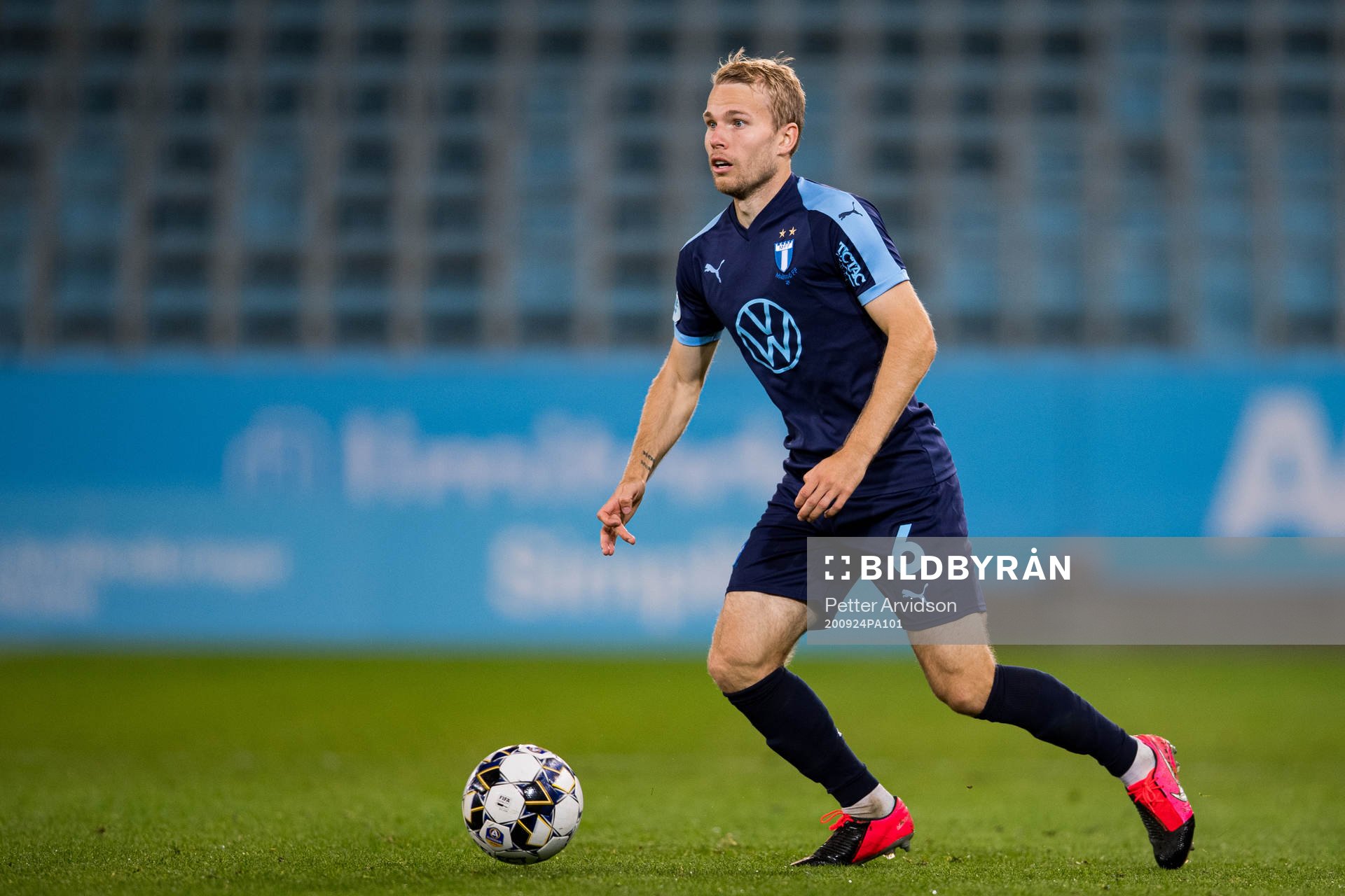 Oscar Lewicki of Malmö FF
