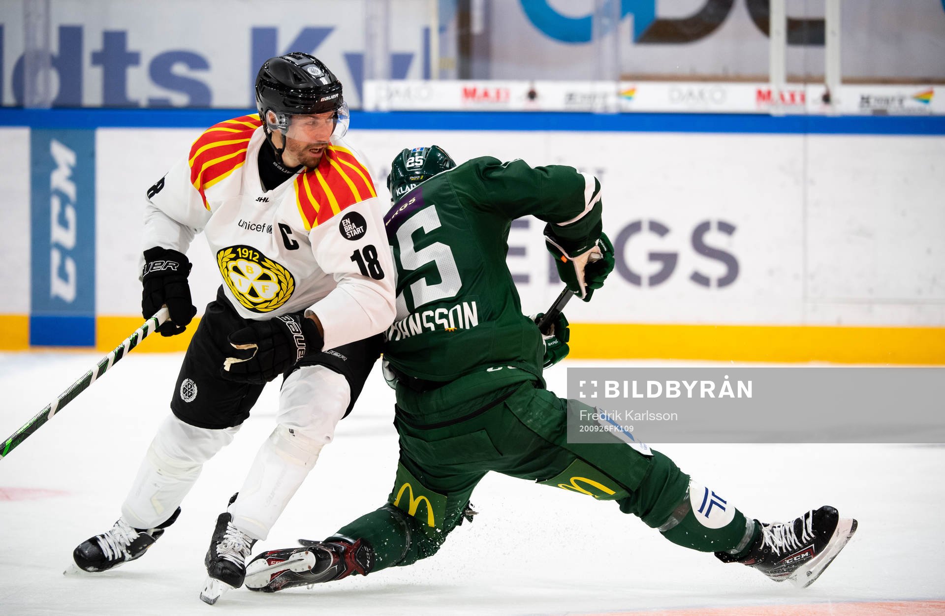 Brynäs Anton Rödin och Färjestads Martin Johansson