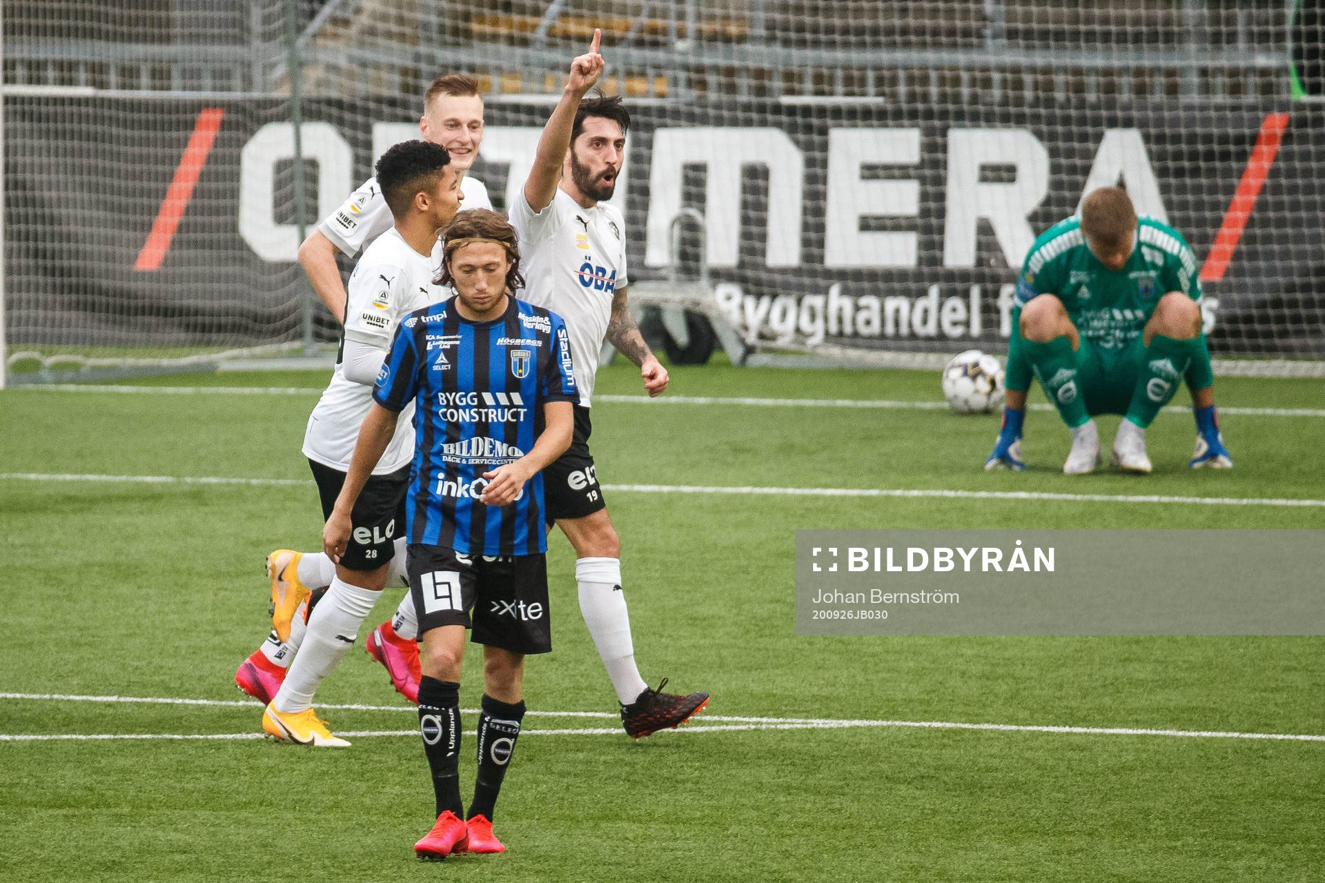 Sirius Axel Björnström deppar