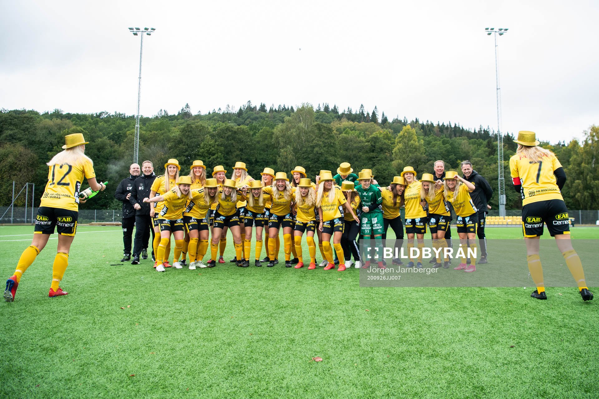 Elfsborgs damlag firar seriesegern i division 4