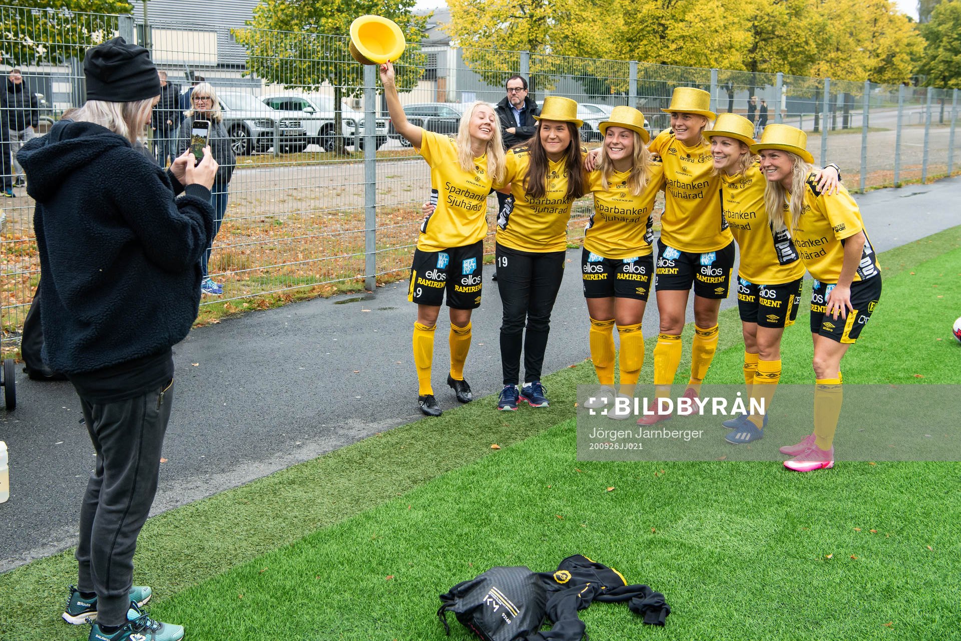 Elfsborgs damlag firar seriesegern i division 4