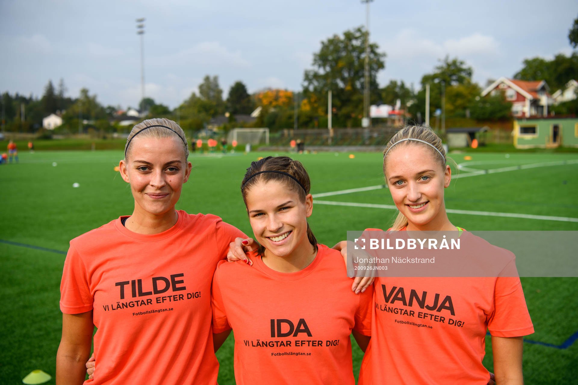 Bollstanäs Julia Lindström, Nicole Lundström och Thea