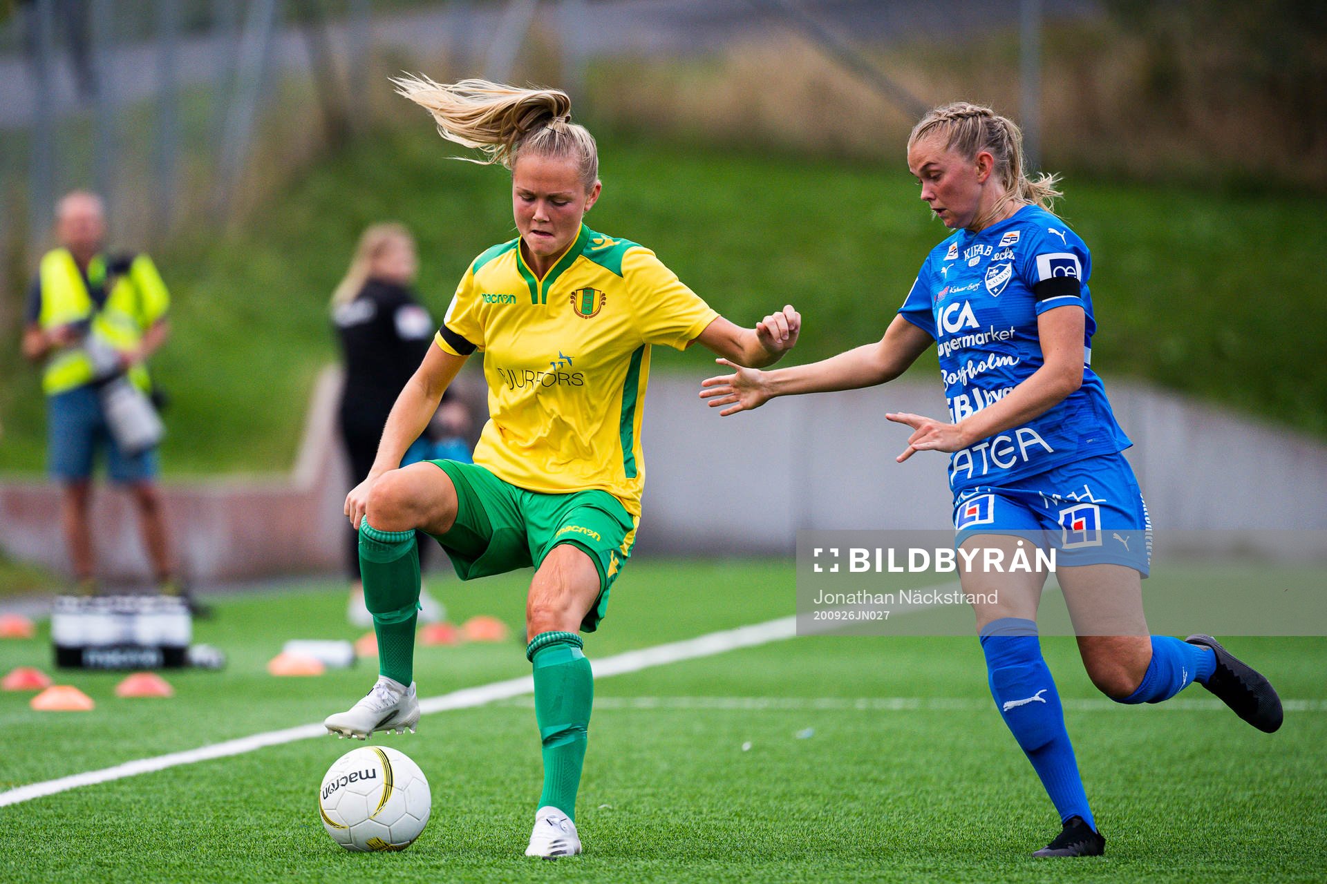 Bollstanäs Anna Thim och Kalmars Amanda Persson