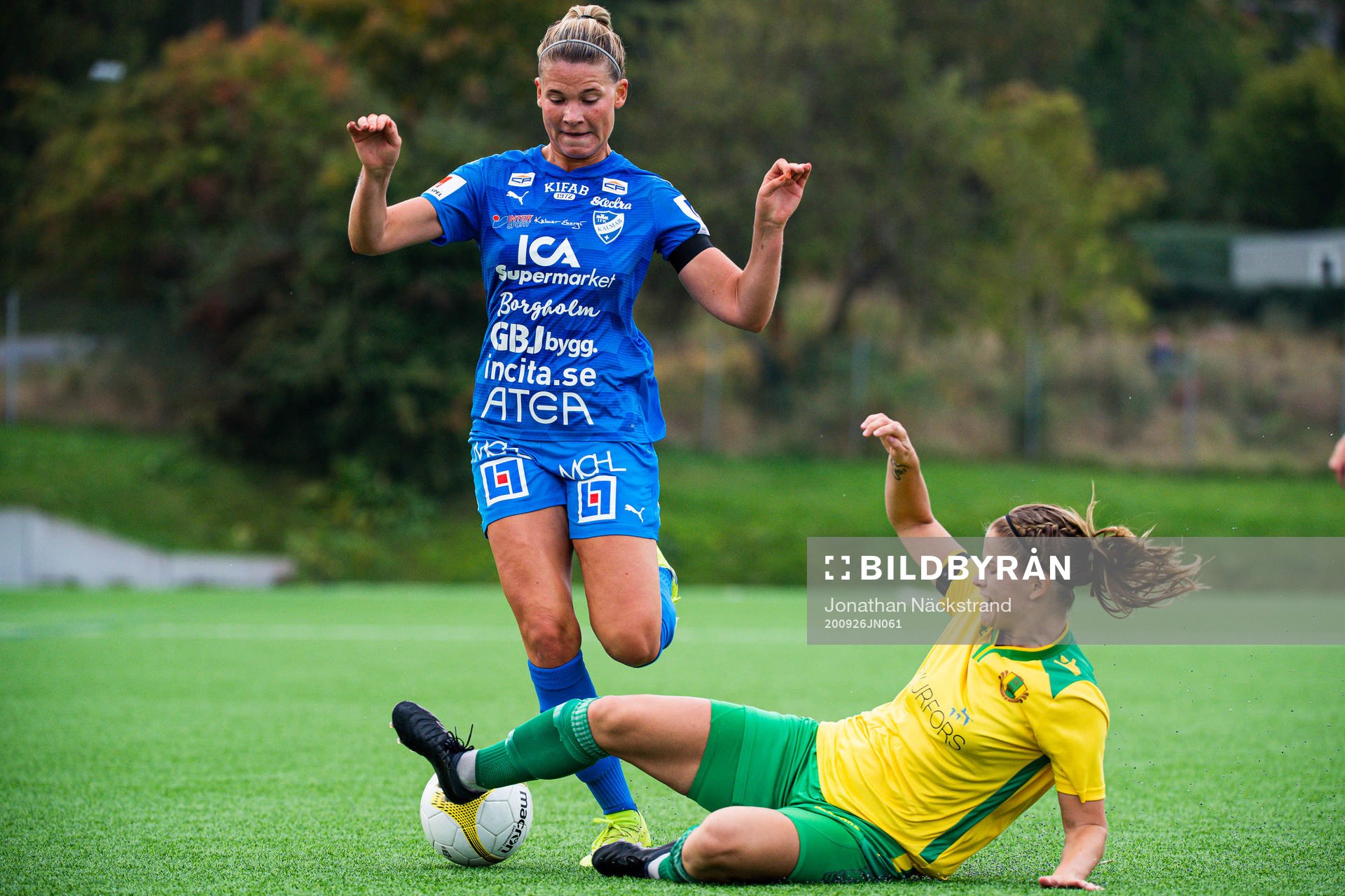 Kalmars Klara Rybrink och Bollstanäs Nicole Lundström
