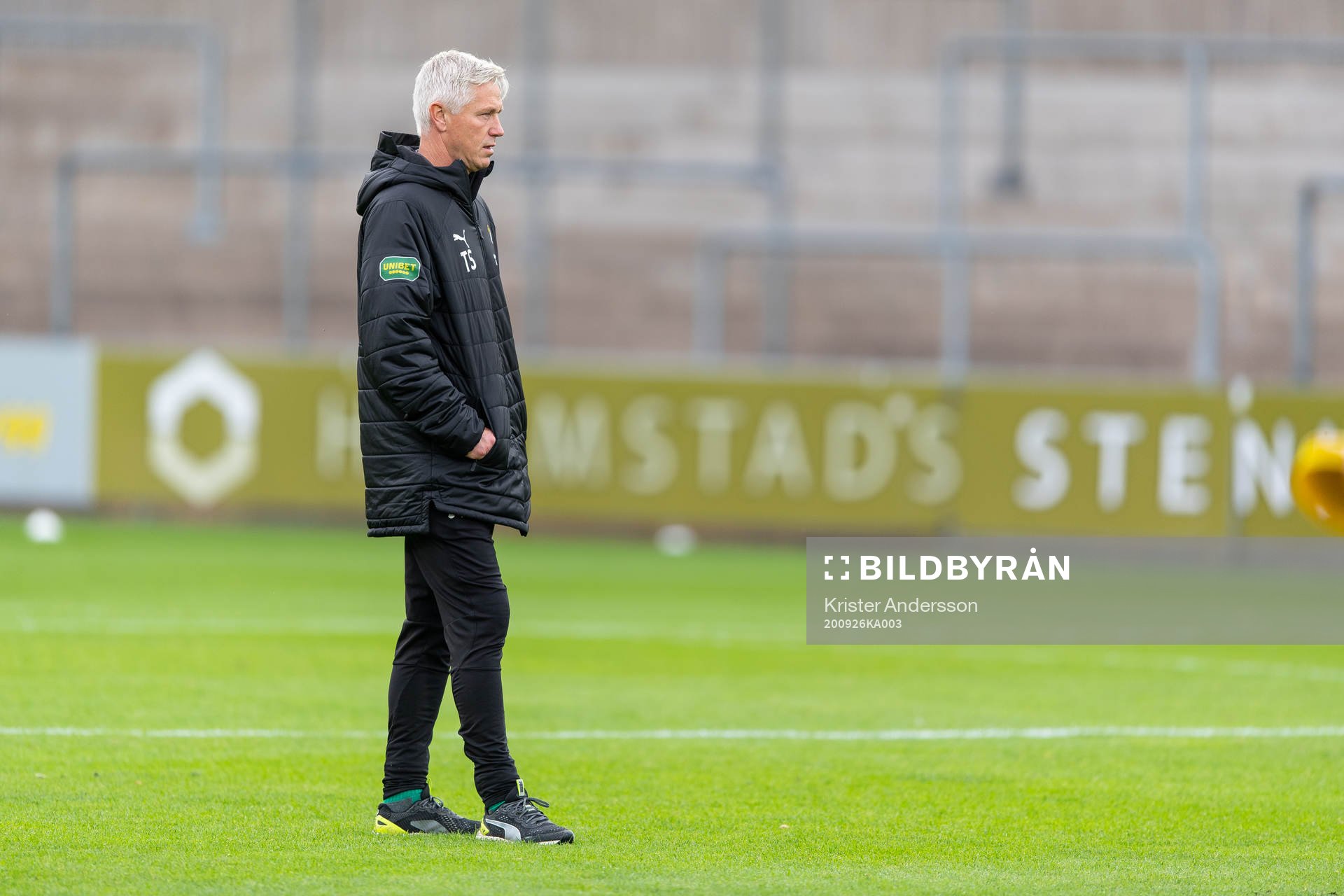 Ljungskiles tränare Jörgen Wålemark före fotbollsmatchen i Superettan mellan Halmstad och Ljungskile den 26 september 2020 i Halmstad.