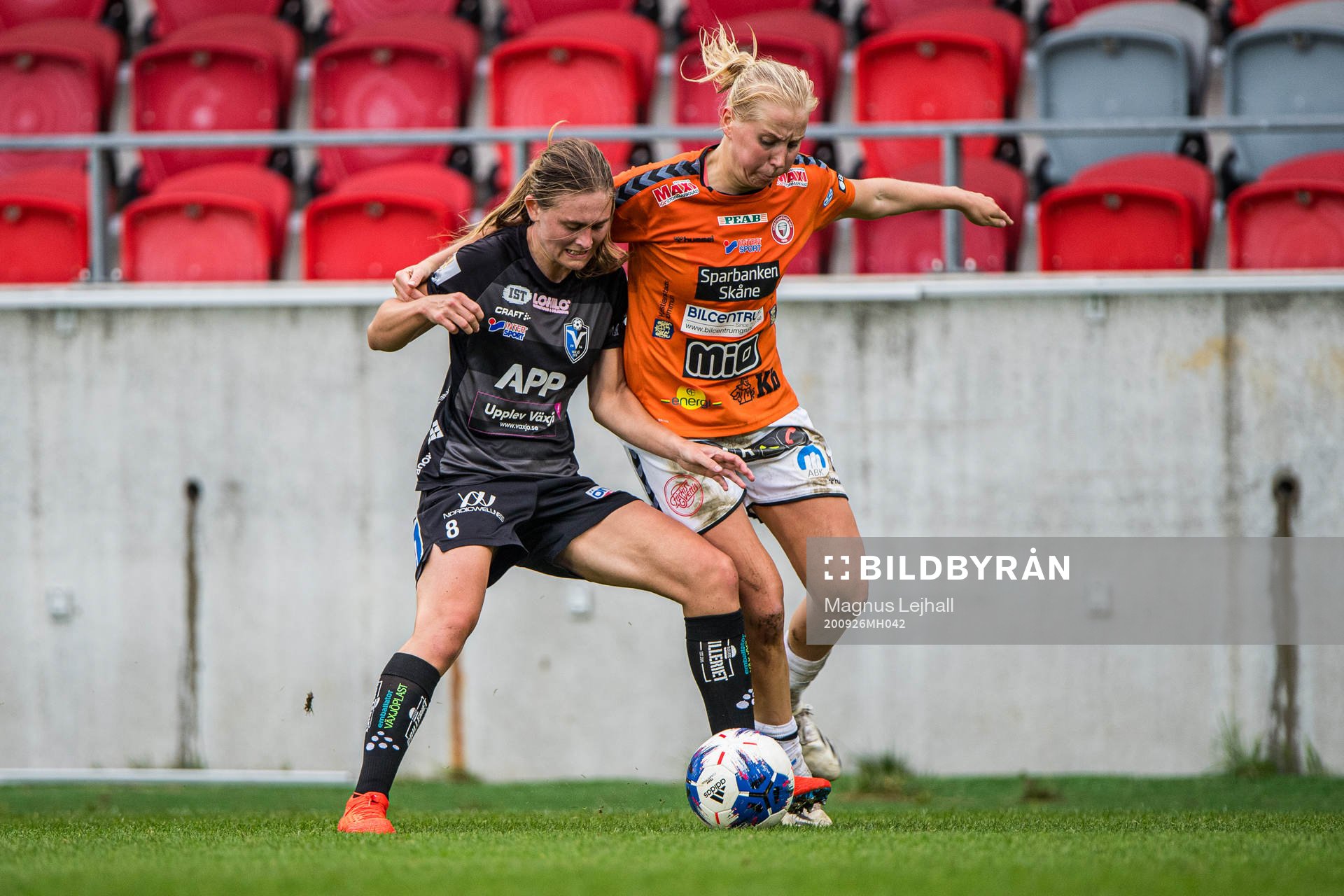 Växjös Emilie Henriksen och Kristianstads Evelina Duljan