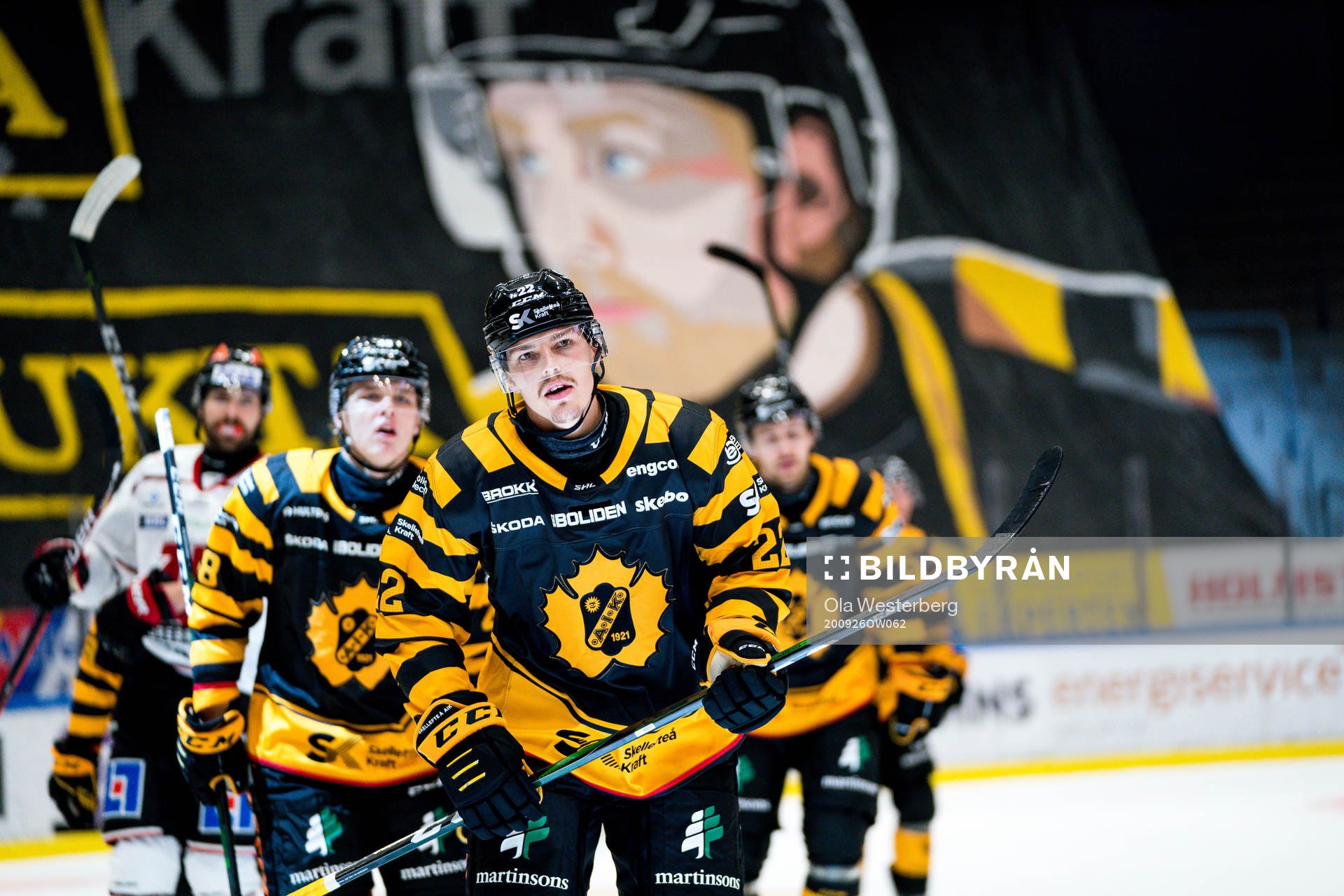 Skellefteås Jonathan Johnson gör 1-3 och jublar