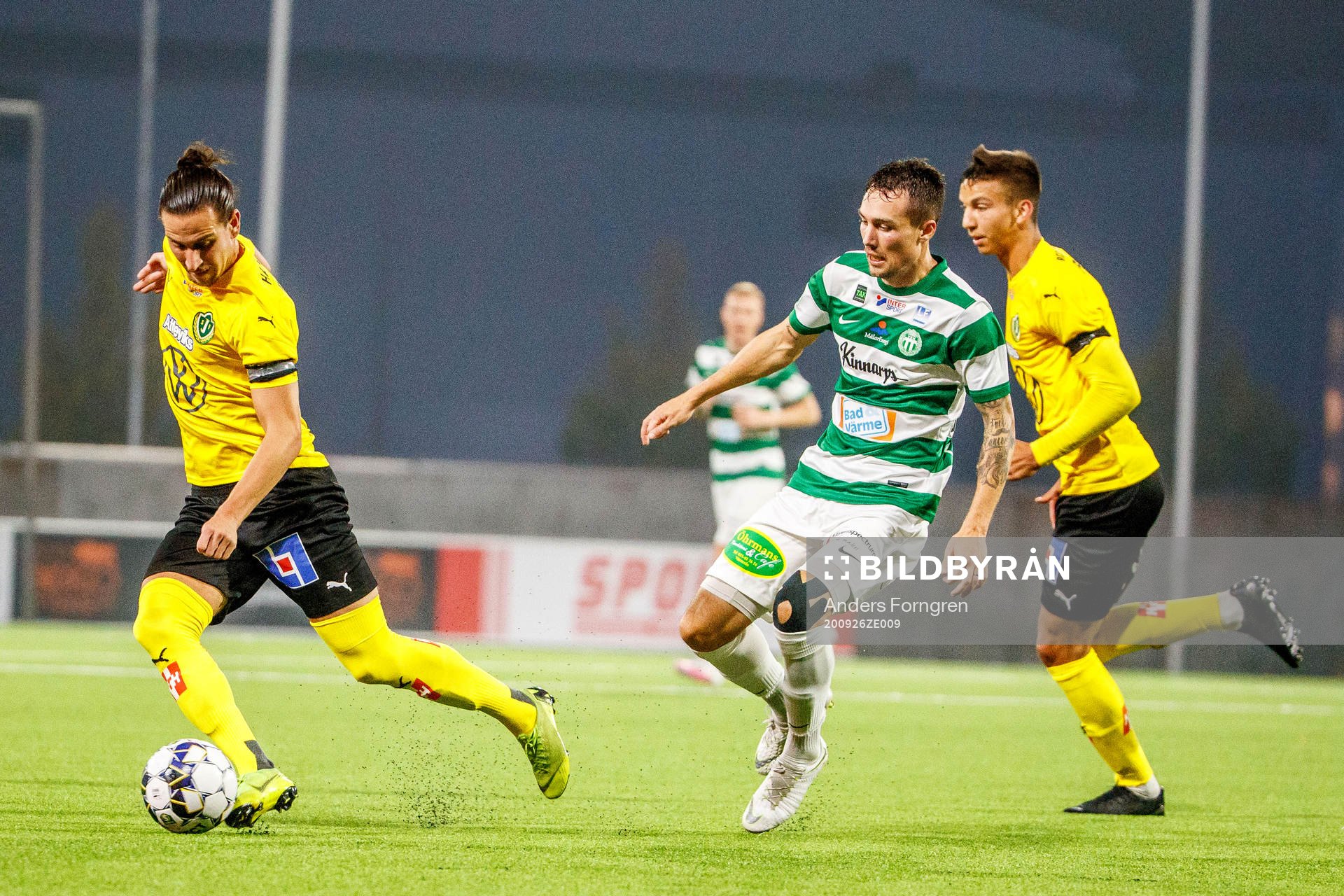 Jönköpings Edin Hamidovic och Västerås Filip Tronet