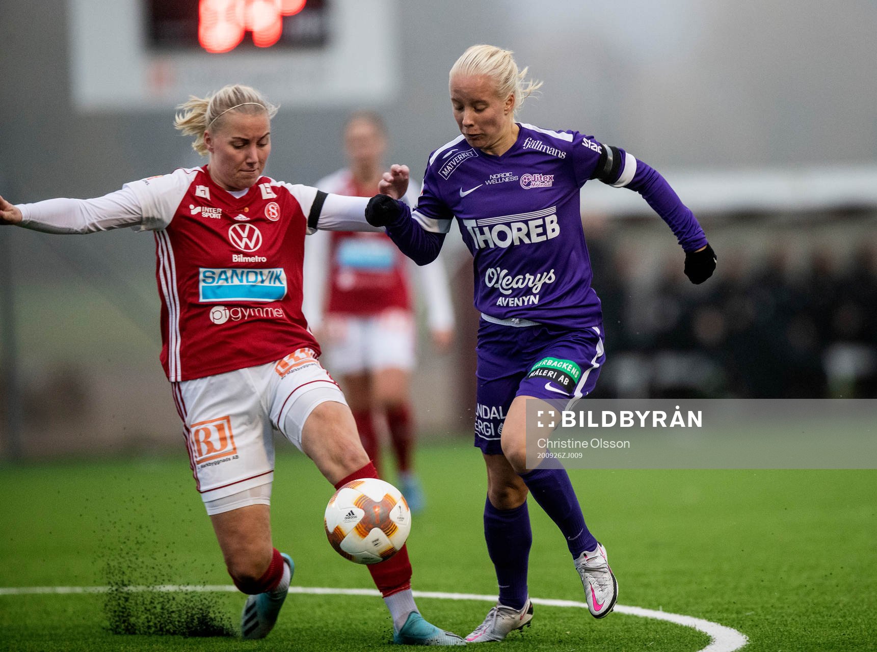 Sandvikens Amanda Hagelberg och Jitex Linnea Strömberg