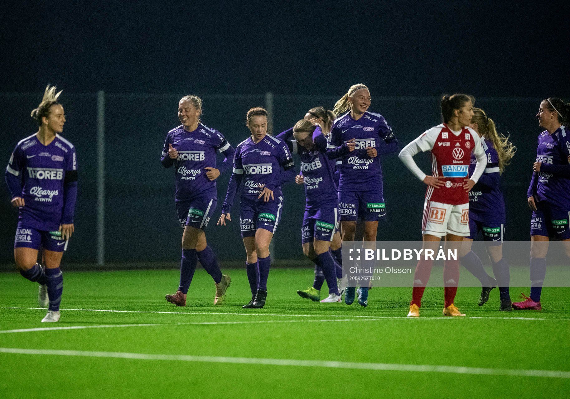 Jitex spelare jublar