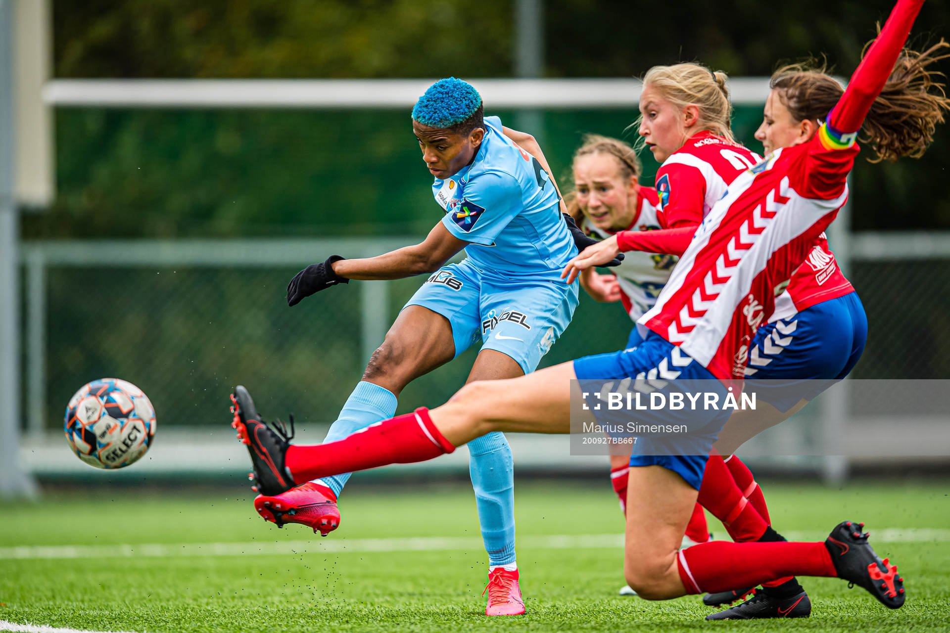 Rasheedat Busayo Ajibade of Avaldsnes scores the 0-1 goal