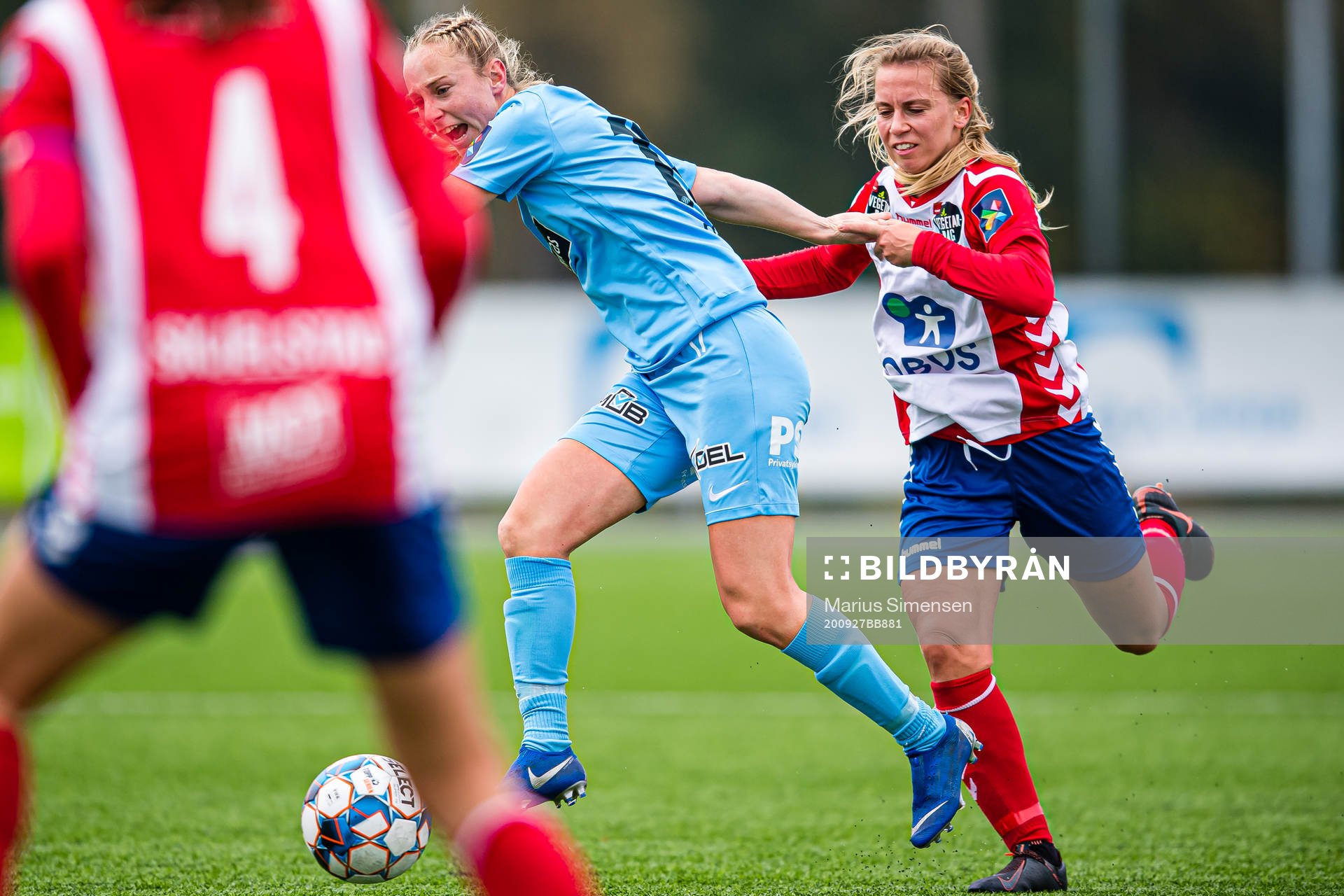 Hanna Dahl of Avaldsnes and Sofie Mykkeltveit Tunes of Lyn