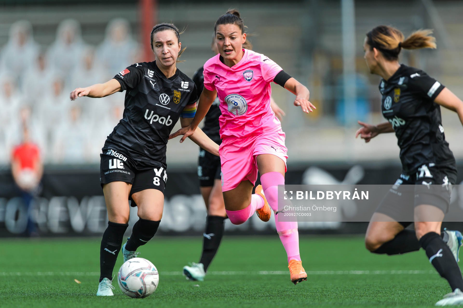 Umeås Fanny Hjelm-Rönnlund och Rosengårds Johanna