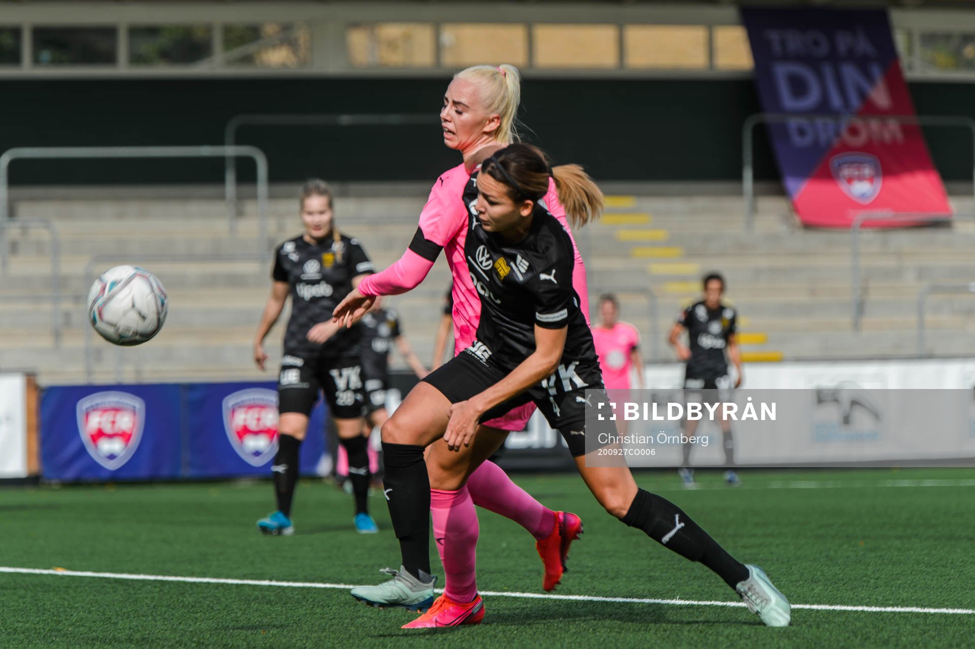 Rosengårds Sofie Svava och Umeås Jasmin Nejati