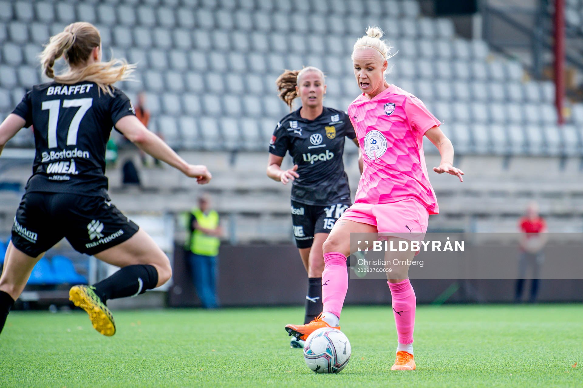 Rosengårds Caroline Seger mot Umeås Kayla Braffet