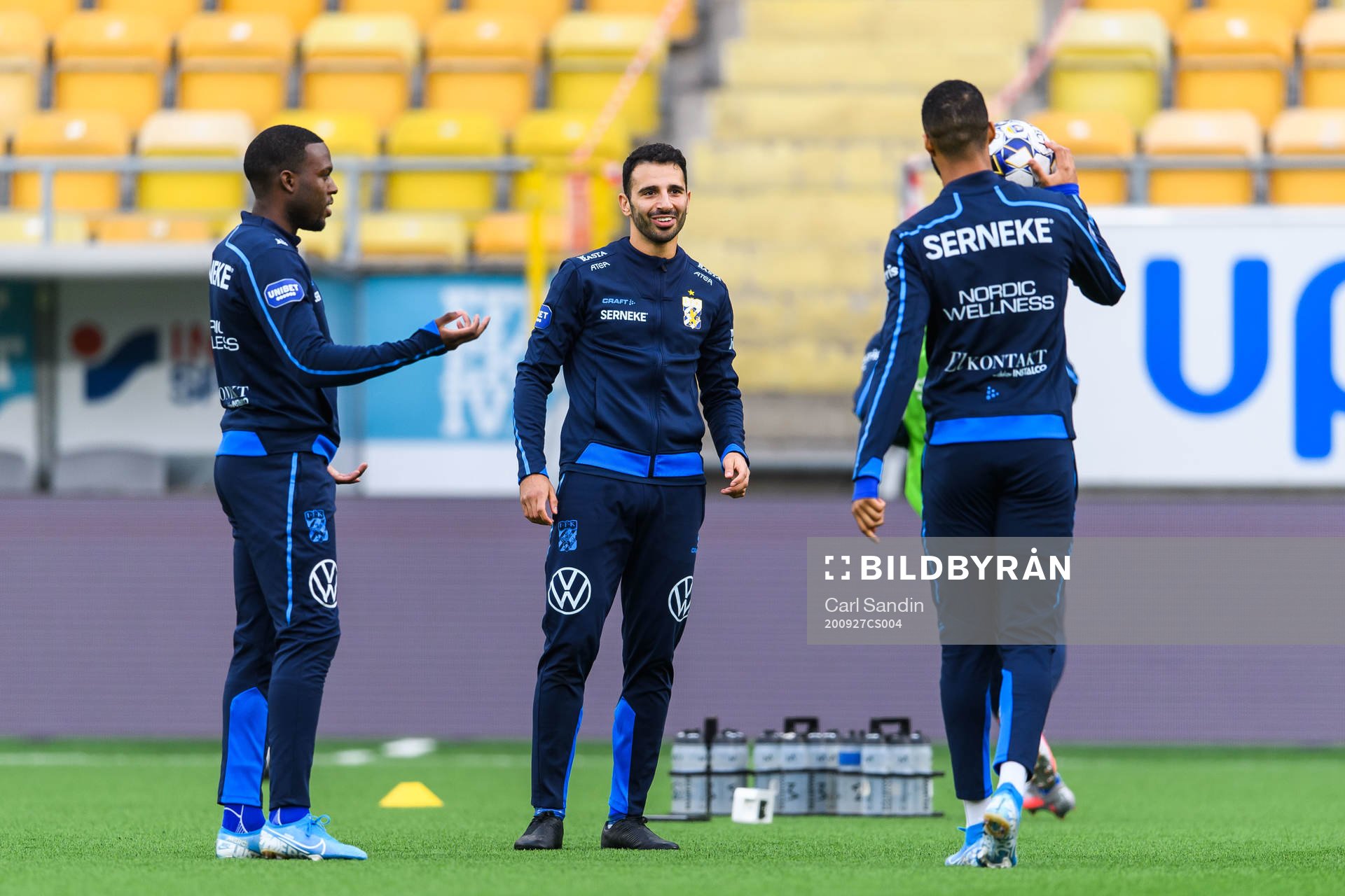 IFK Göteborg André Calisir med lagkamrater