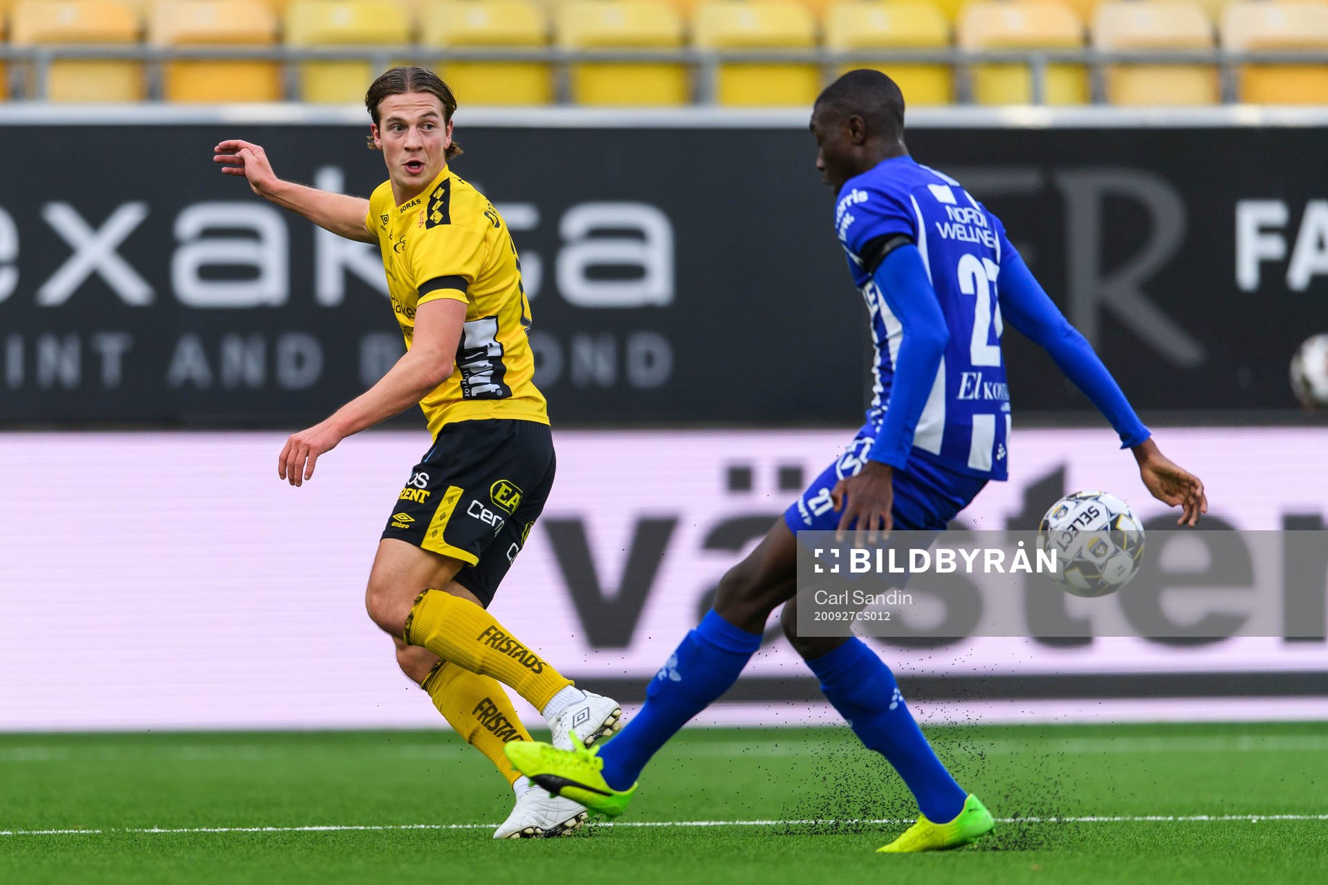 Elfsborgs Simon Olsson och IFK Göteborg Yahya Kalley