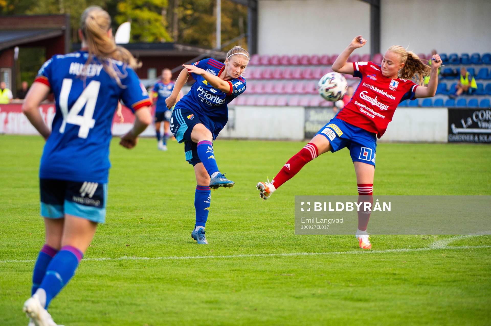 Djurgårdens Amanda Kander och Vittsjös Ebba Wieder