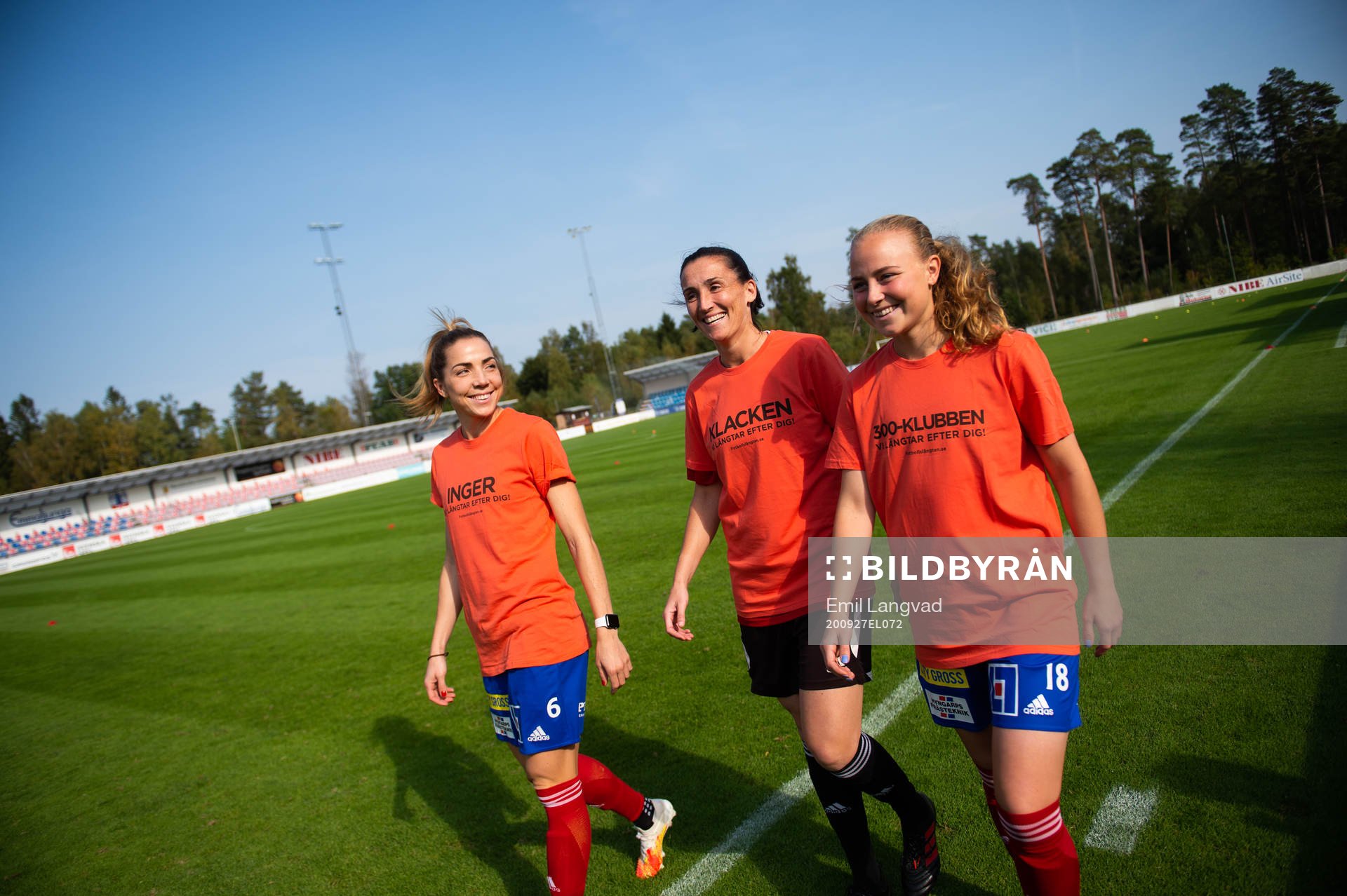 Vittsjös Clara Markstedt, målvakt Shannon Lynn, och Ebba