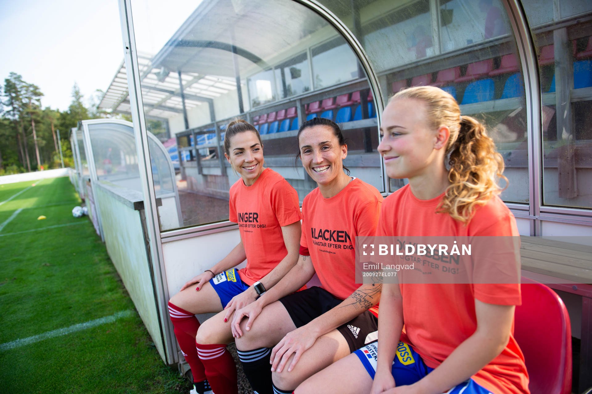 Vittsjös Clara Markstedt, målvakt Shannon Lynn, och Ebba
