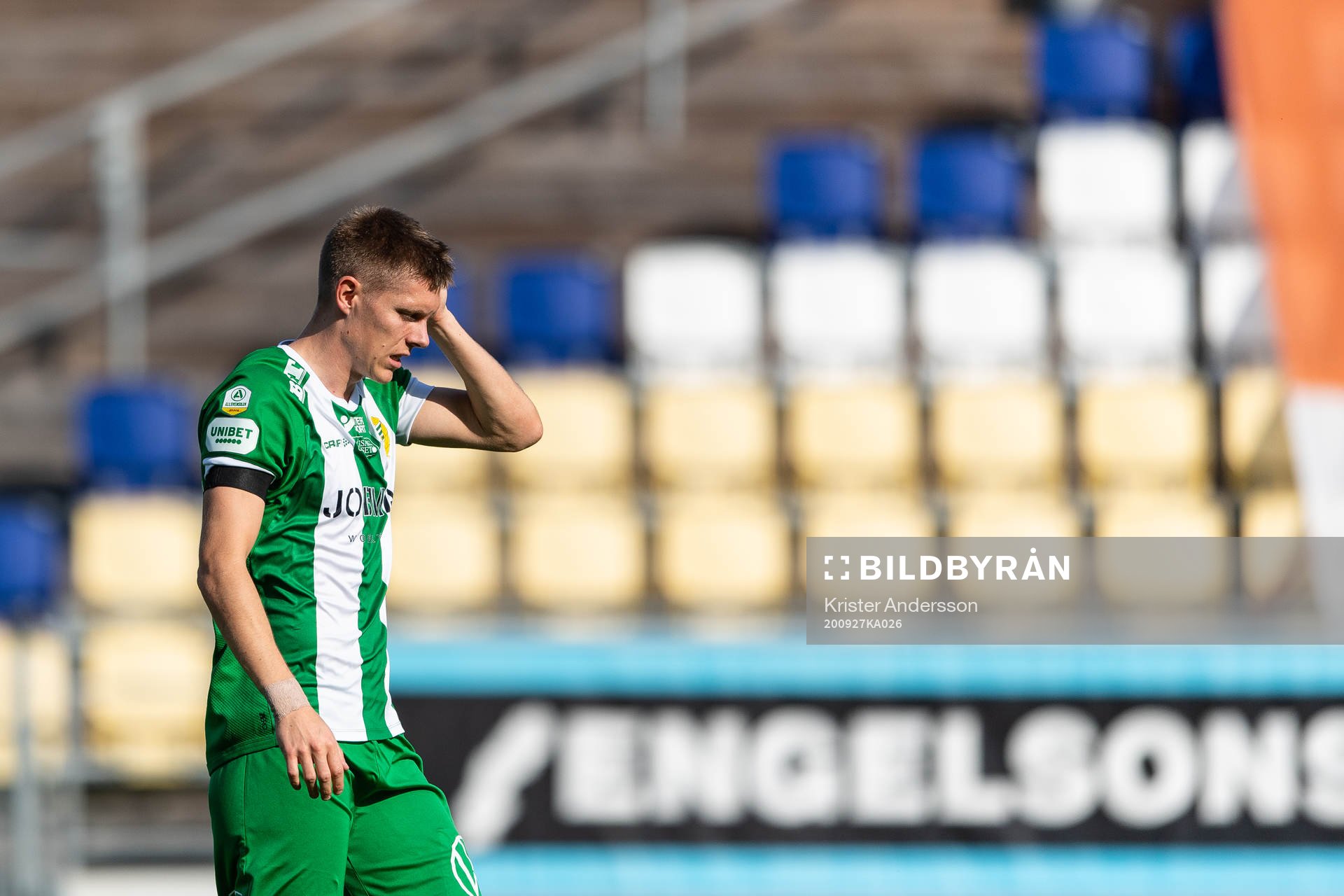 Hammarbys Aron Johansson deppar