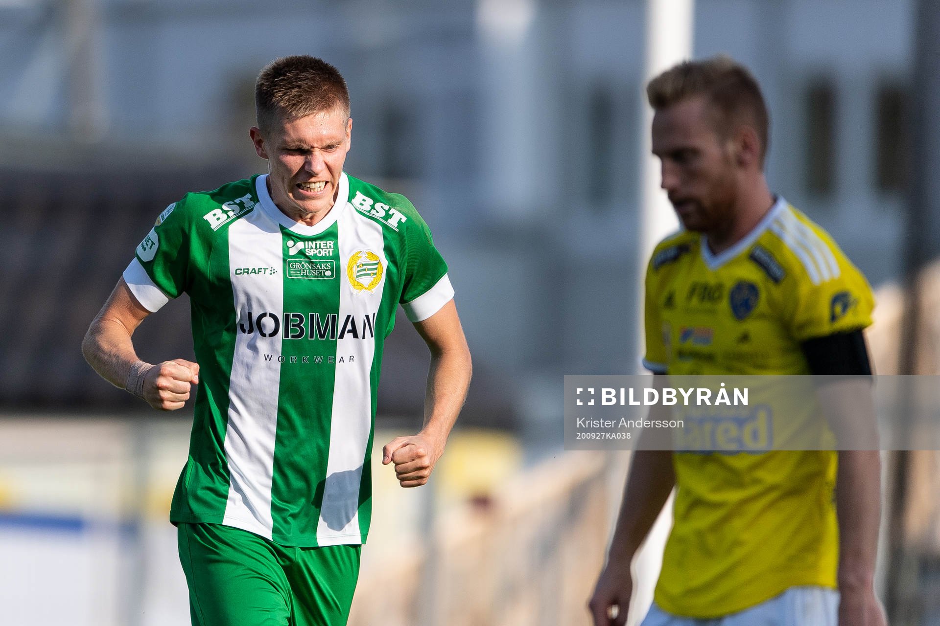 Hammarbys Aron Johansson jublar