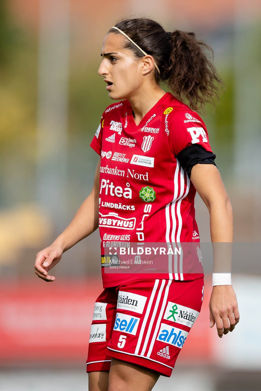 Piteås Sejde Abrahamsson under fotbollsmatchen i Damallsvenskan mellan Kopparbergs/Göteborg och Piteå den 27 september 2020 i Göteborg.