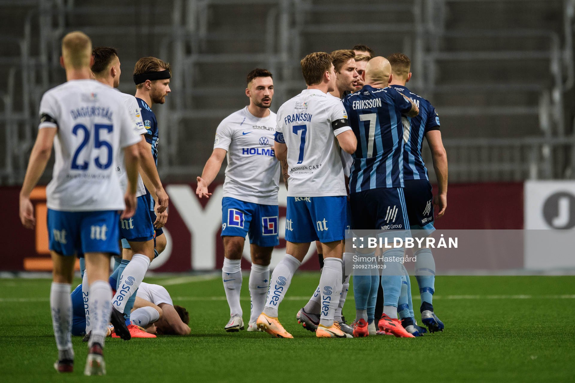 Spelarna i dispyt