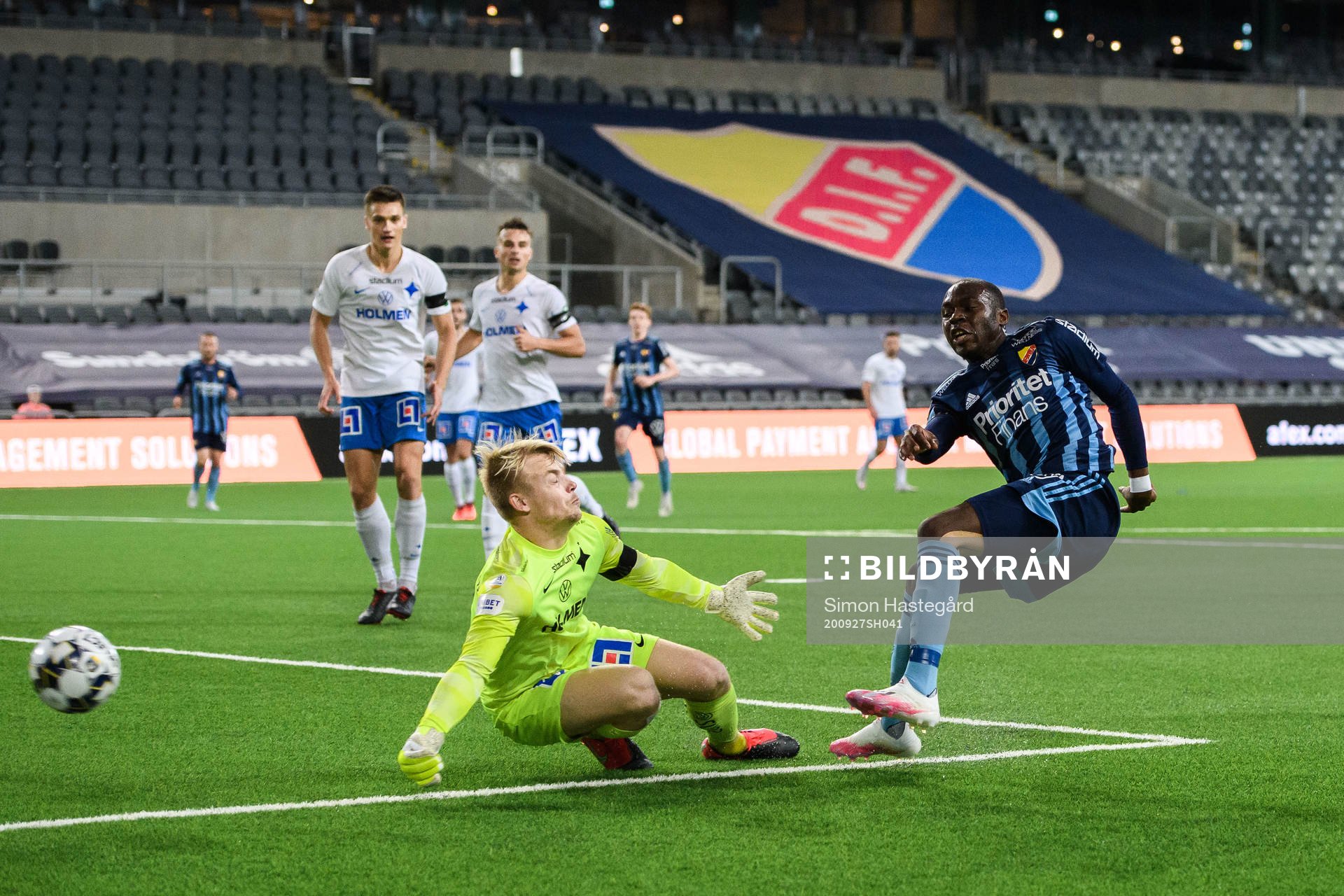 IFK Norrköpings målvakt Isak Pettersson och Djurgårdens