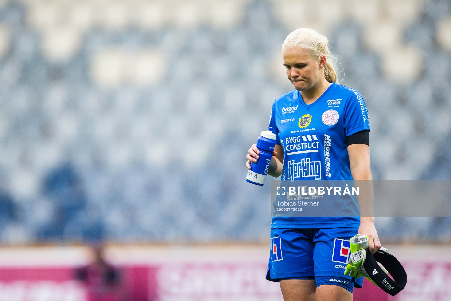 Uppsalas målvakt Emma Holmgren deppar