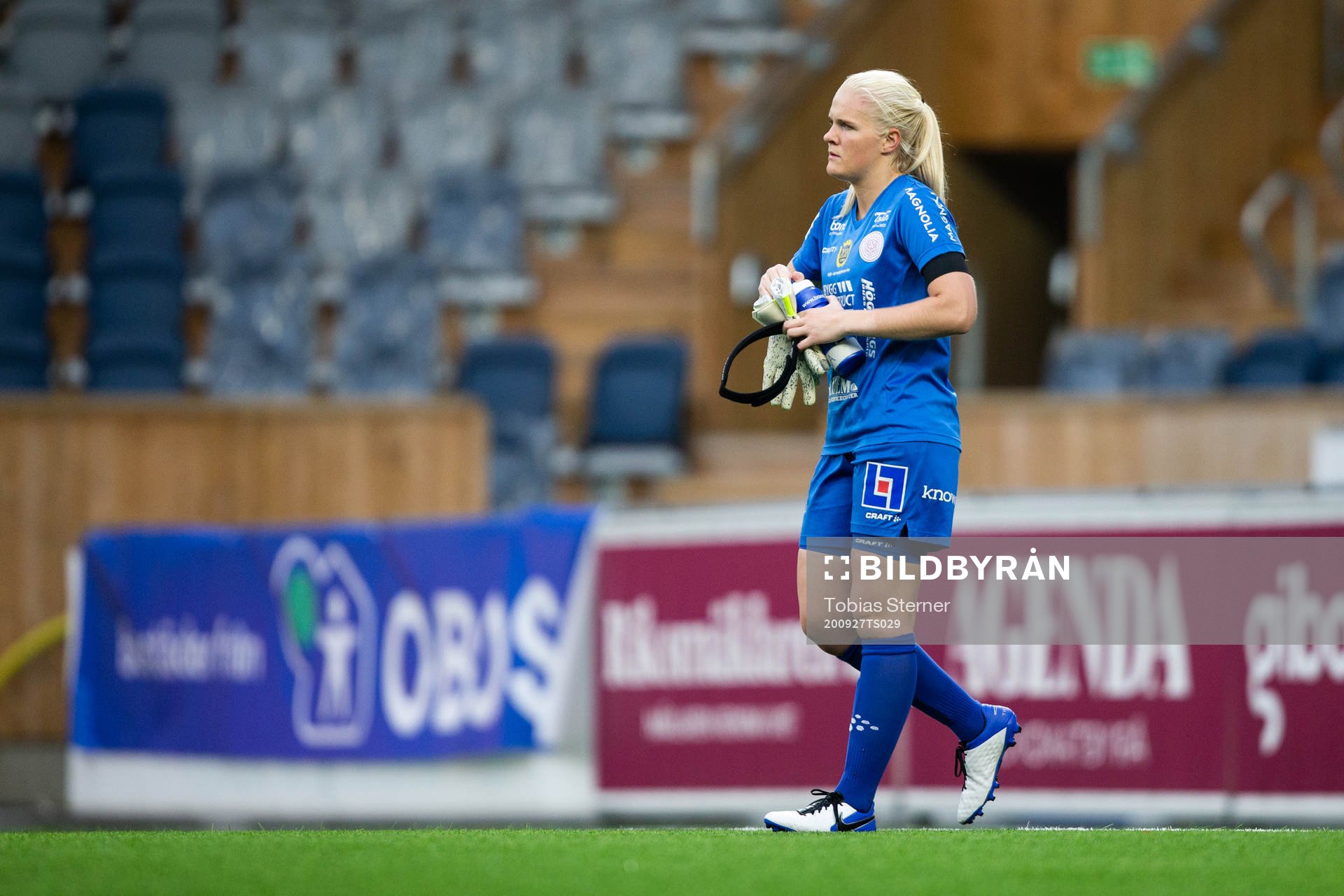 Uppsalas målvakt Emma Holmgren deppar