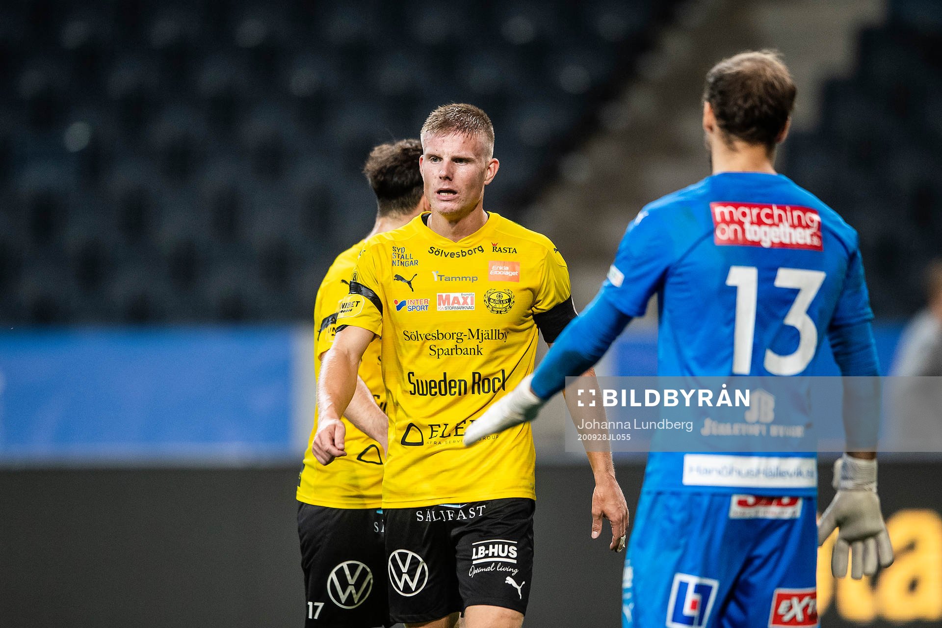 Mjällbys Eric Björkander deppar