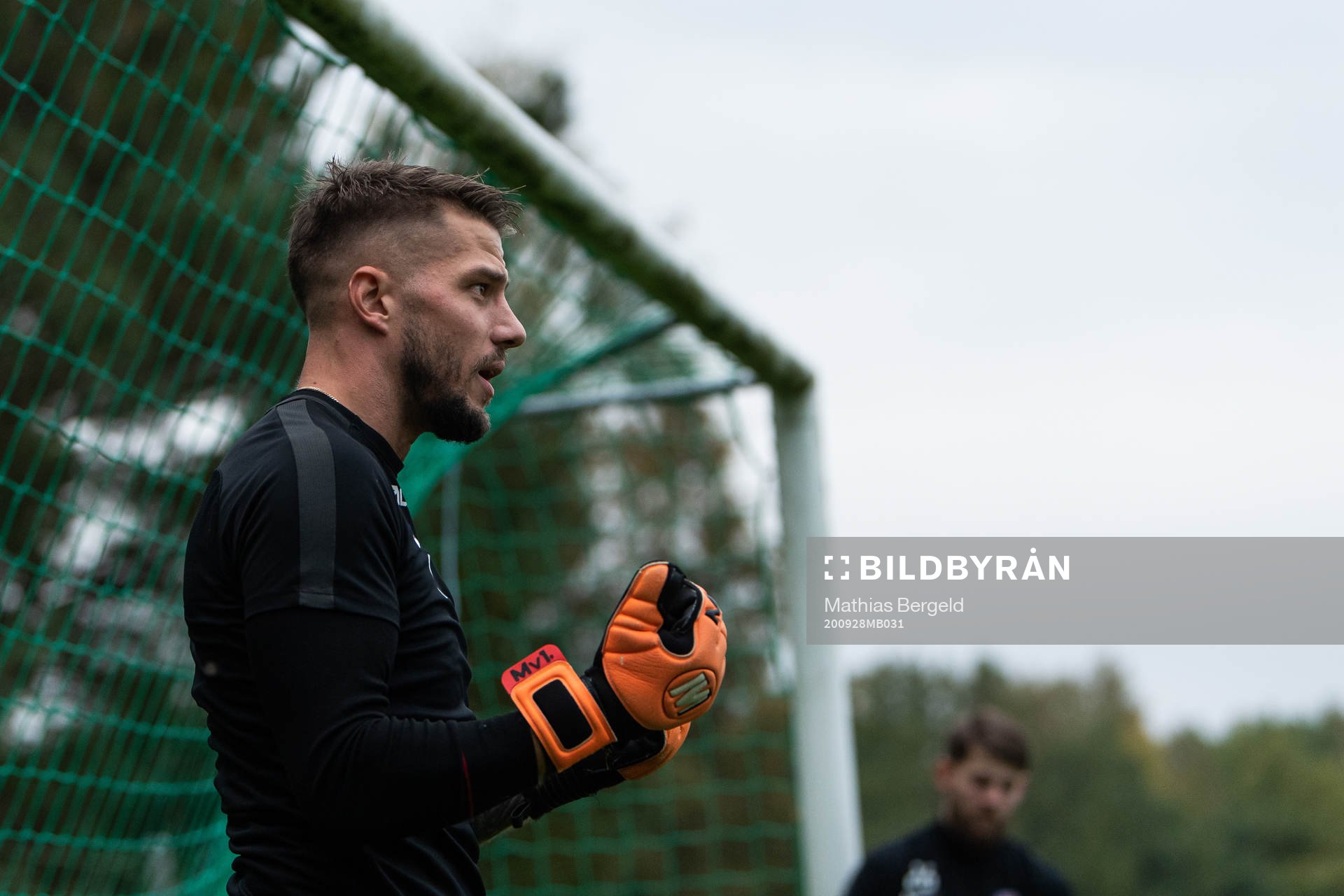 Alexis Mitrovgenis under en träning med division 3-laget i fotboll Angered BK den 28 september 2020 i Göteborg.