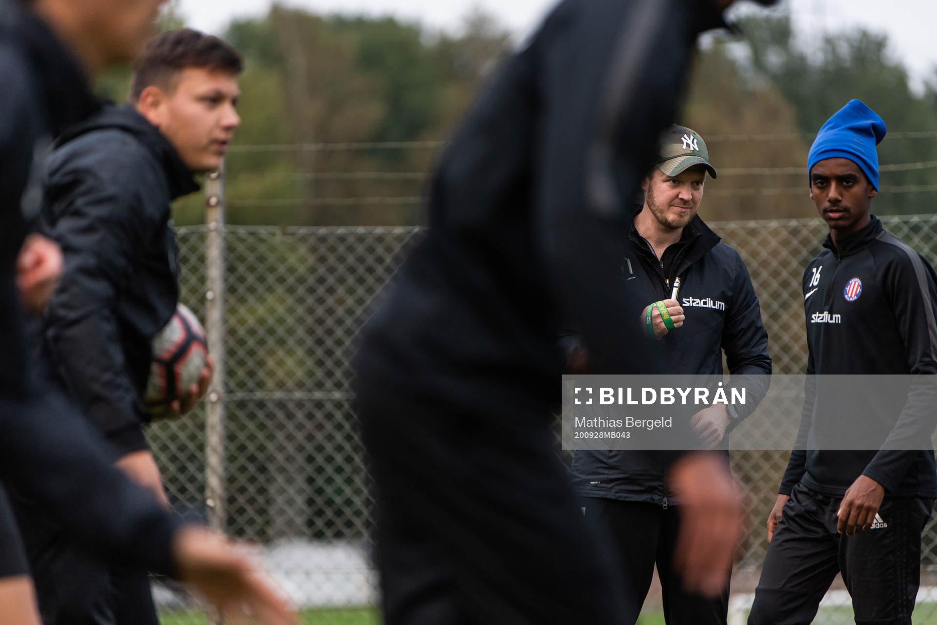 Tränare  Joel Sjöqvistunder en träning med division 3-laget i fotboll Angered BK den 28 september 2020 i Göteborg.