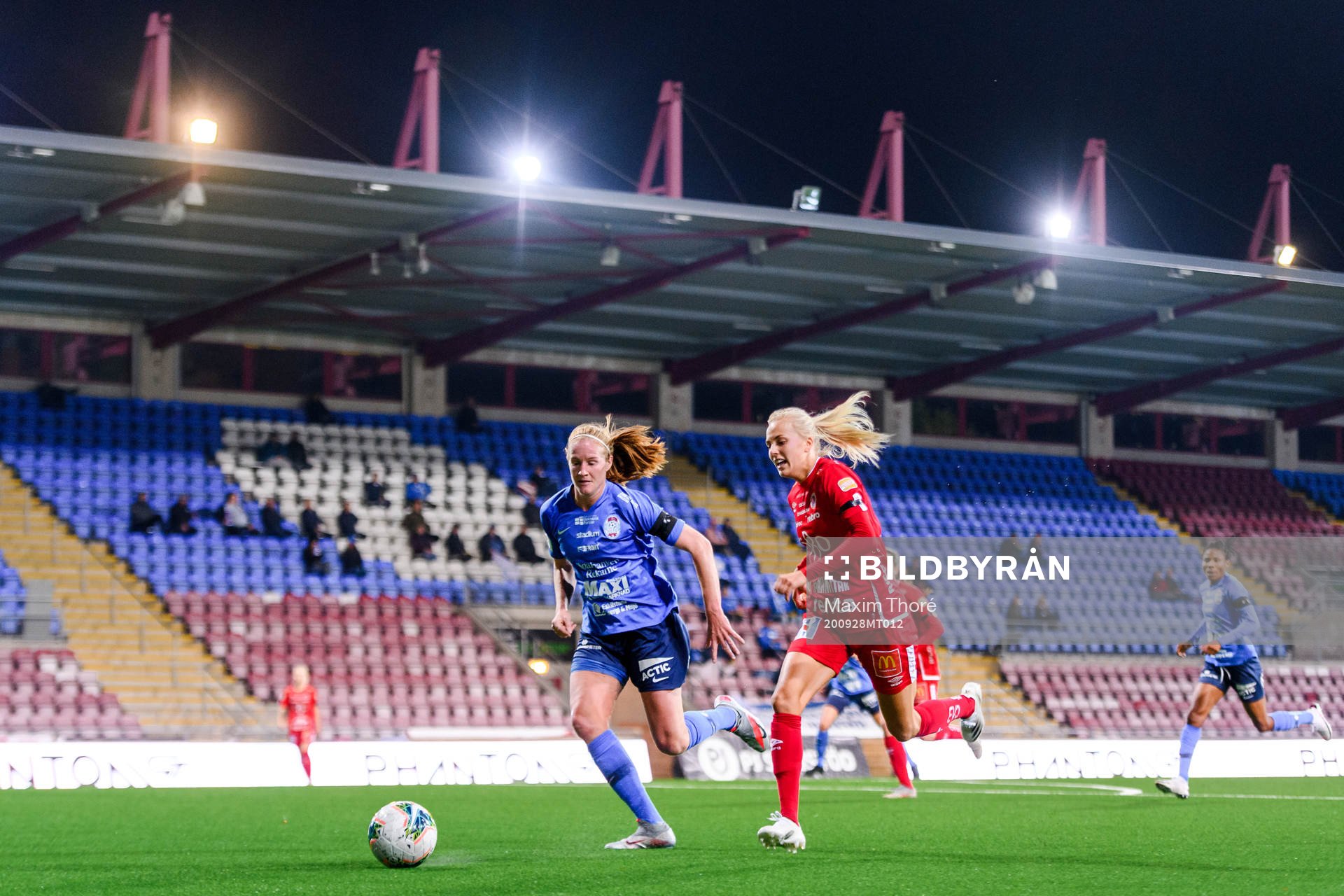 Örebros Sara Lilja Vidlund och Eskilstunas Elise Stenevik