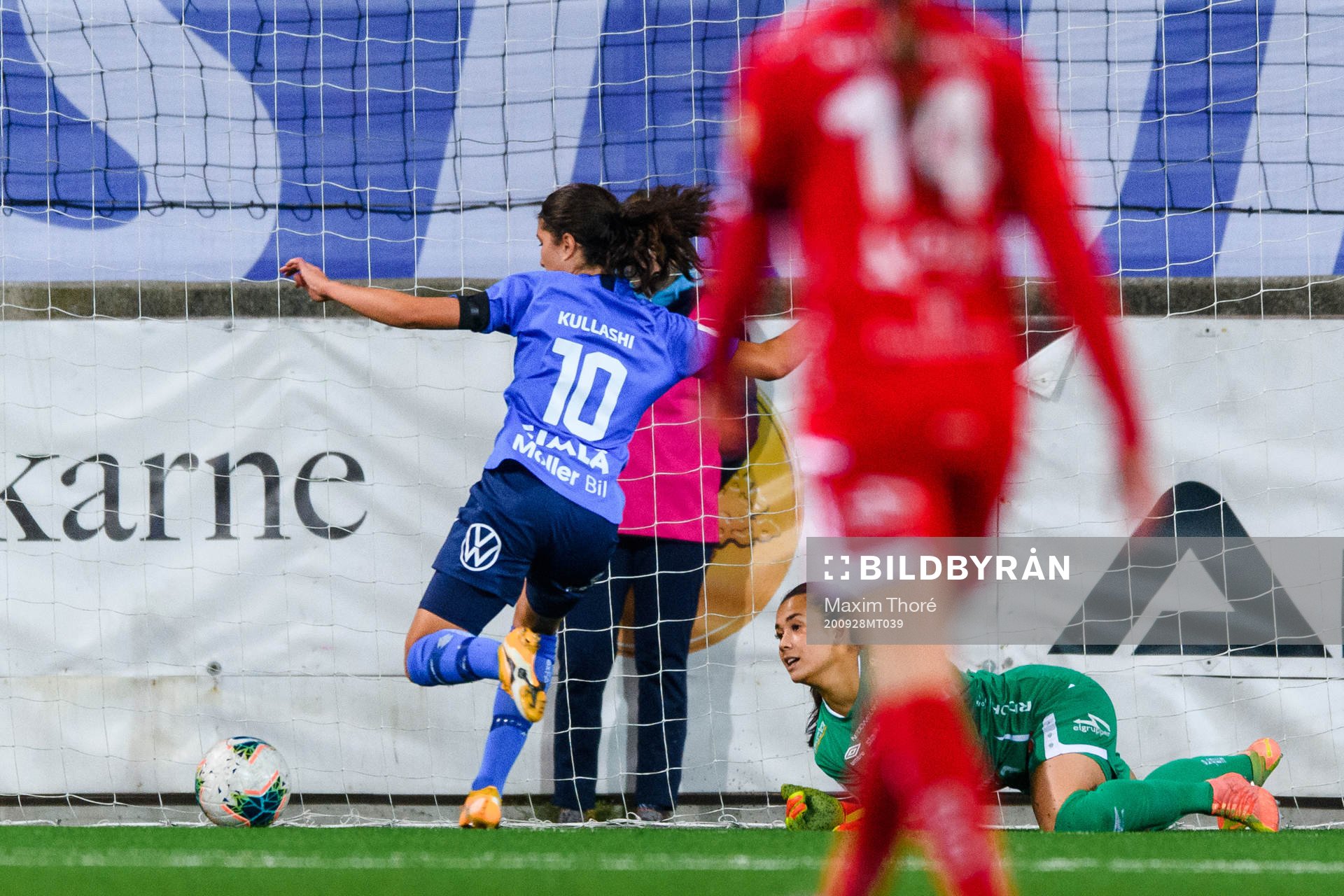 Eskilstunas Loretta Kullashi gör 2-0